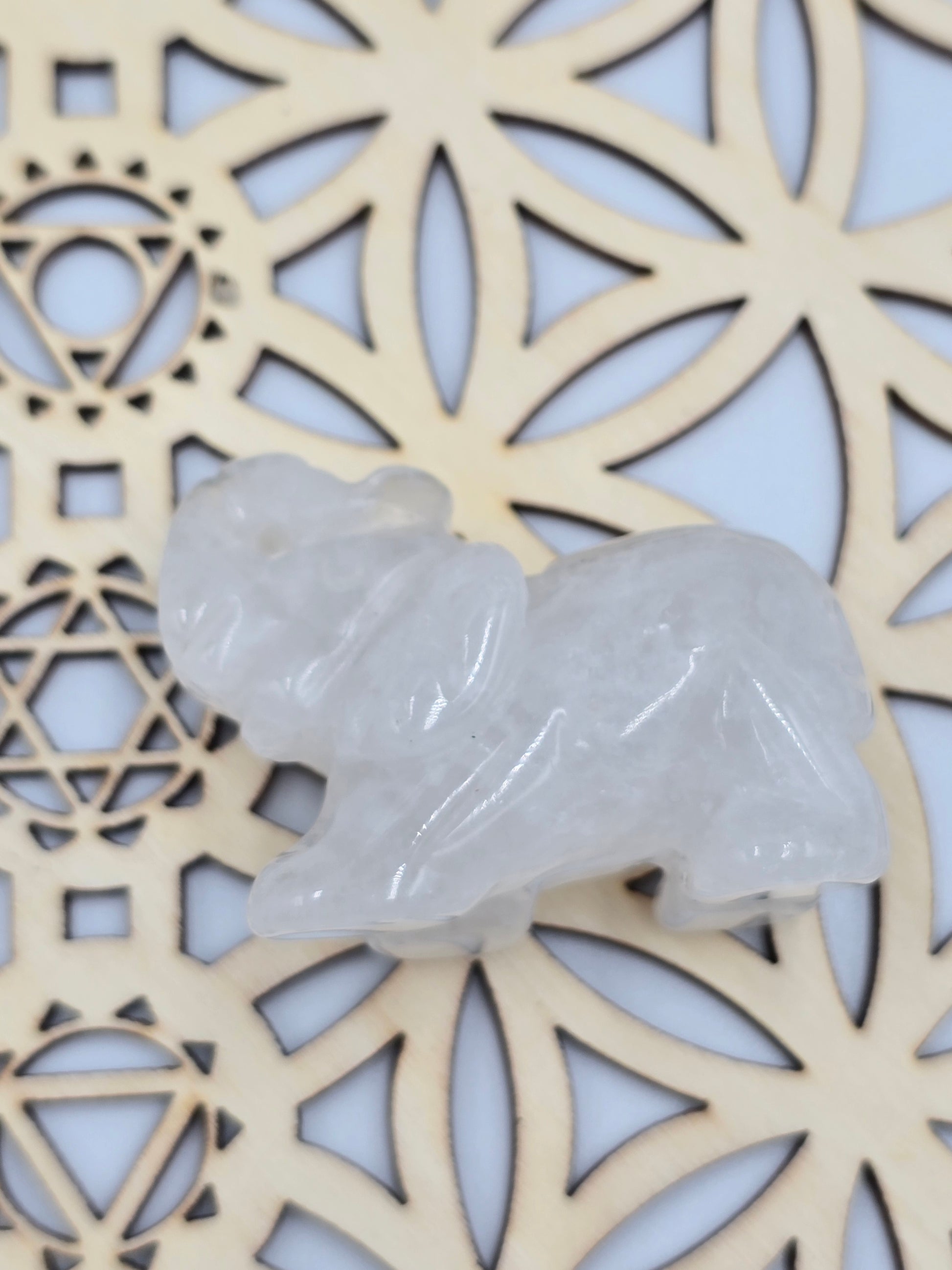 Éléphant en Pierre Naturelle - Cristal de Roche ou Fluorite - 40-50 mm