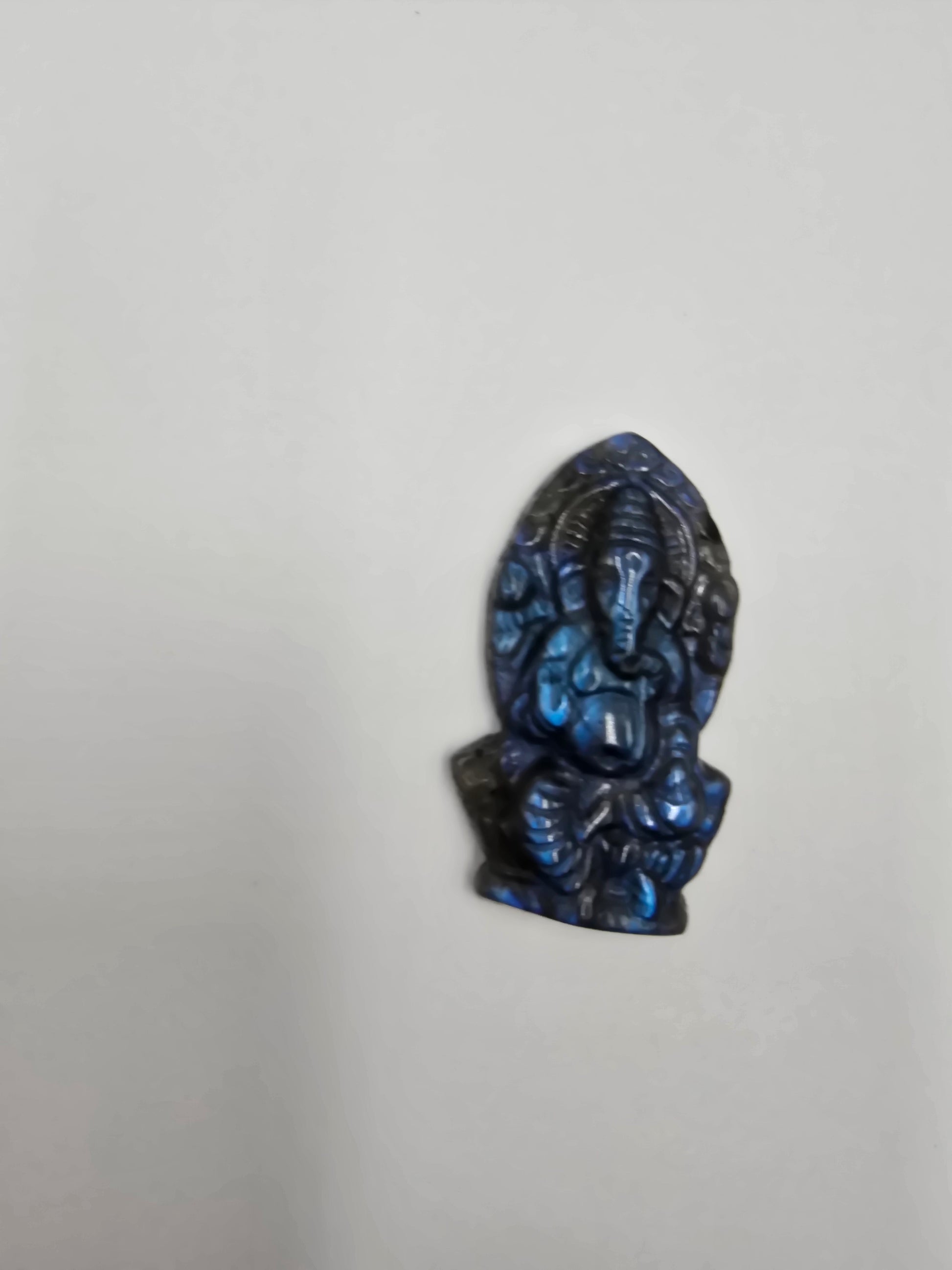 Bouddha ou Ganesh en Labradorite - Qualité Extra - 35-50 mm