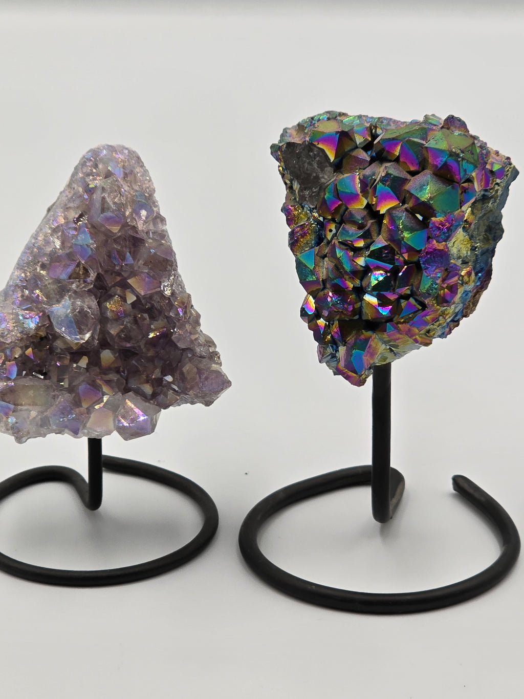 Druze Améthyste & Quartz Aura Perlé sur Présentoir - Qualité Extra 14 cm