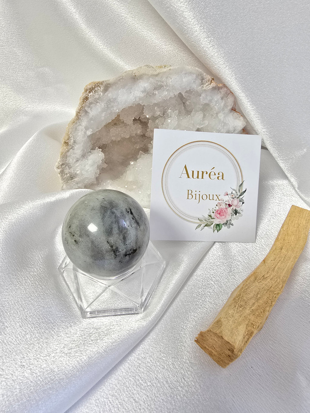 Sphère de labradorite