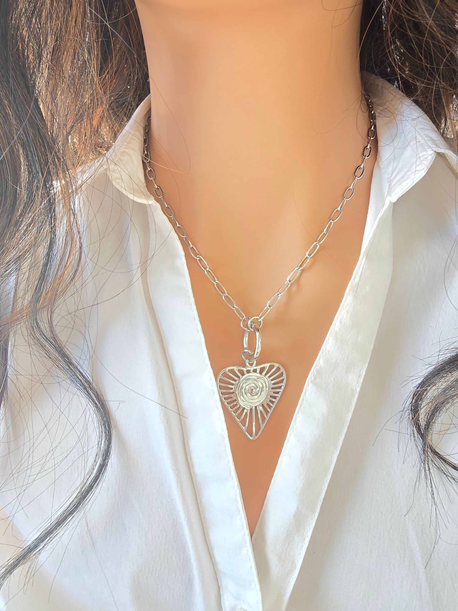 Collier Curly  - Pendentif Cœur Solaire Acier Inoxydable | Bijou Romantique Or et Ame BIjoux