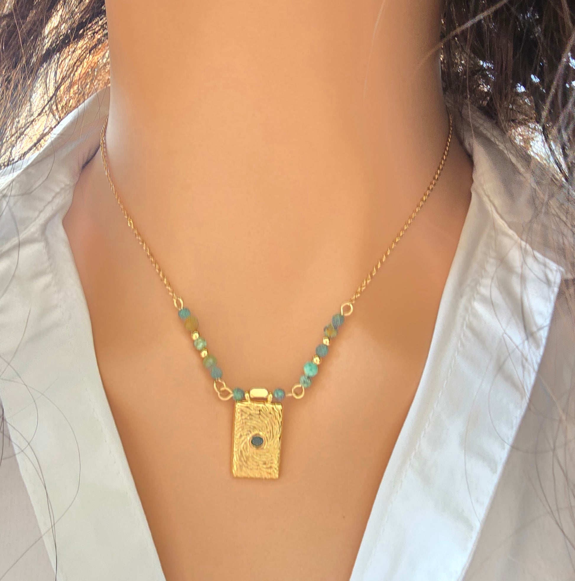 Collier MEDI Empreinte Turquoise Africaine Acier Doré Or et Ame bijoux