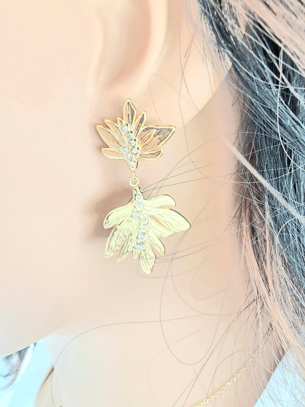 Boucles d'oreilles Cendrine  - Puces Feuilles Zirconium Acier Inoxydable Or et Ame Bijoux
