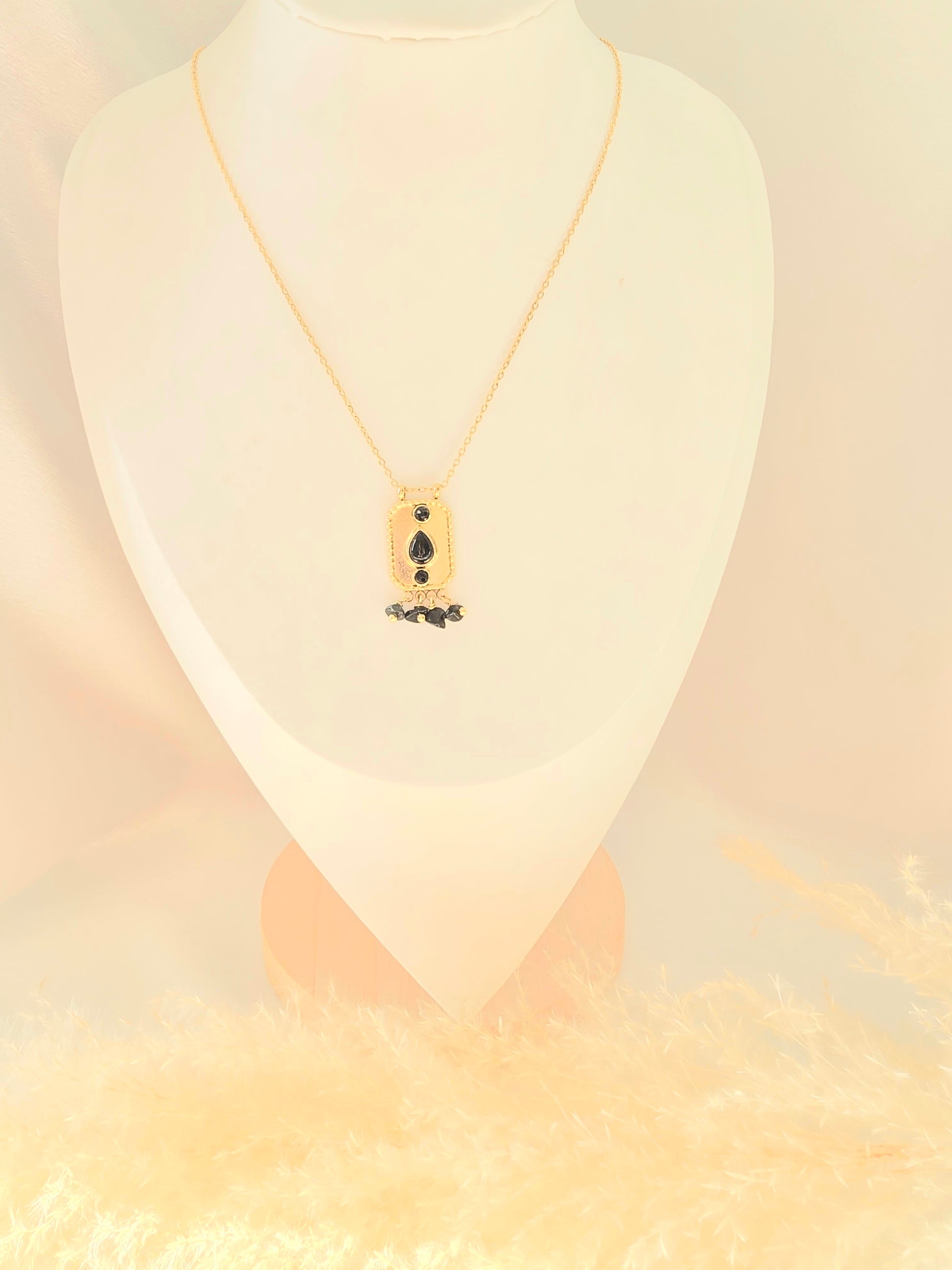 Collier DAVE Ethnique Agate Noire Strass Acier Argenté Or et Ame Bijoux