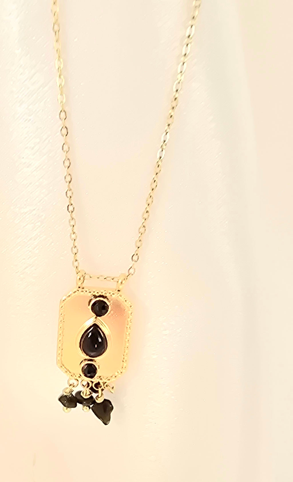 Collier DAVE Ethnique Agate Noire Strass Acier Argenté Or et Ame Bijoux