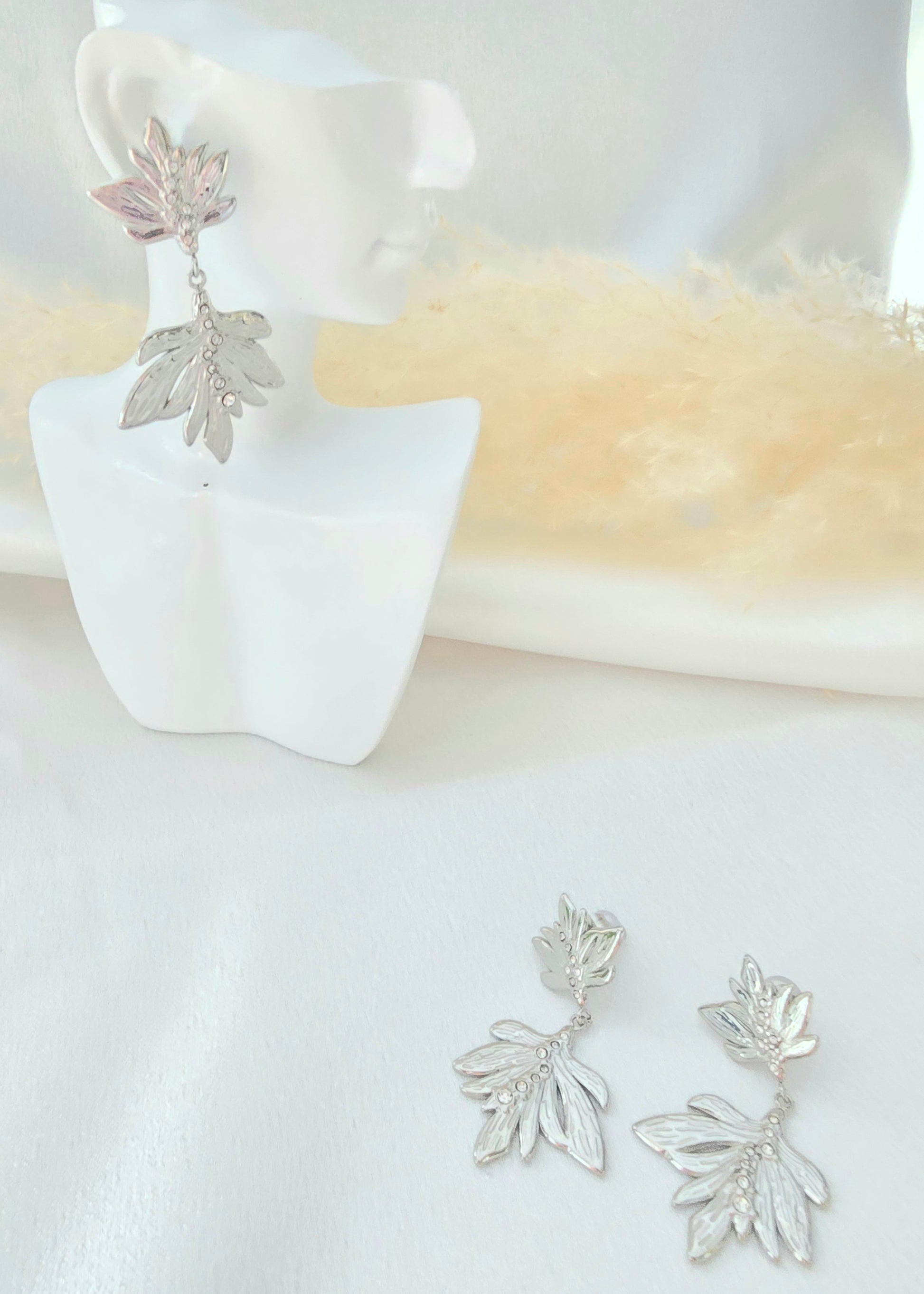 Boucles d'oreilles Cendrine  - Puces Feuilles Zirconium Acier Inoxydable Or et Ame Bijoux