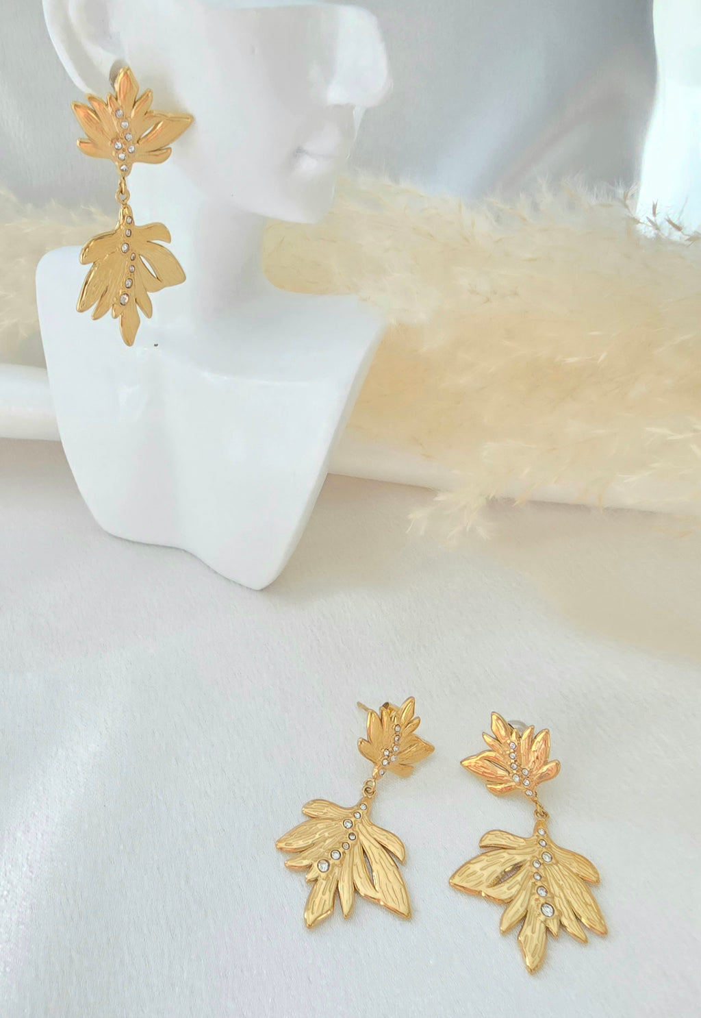 Boucles d'oreilles Cendrine  - Puces Feuilles Zirconium Acier Inoxydable Or et Ame Bijoux