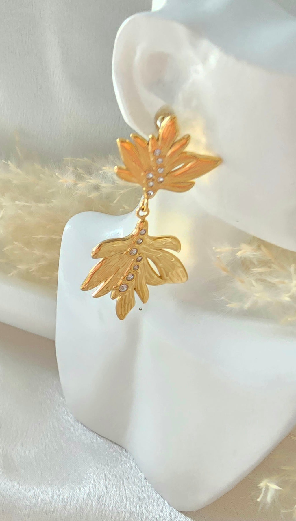 Boucles d'oreilles Cendrine  - Puces Feuilles Zirconium Acier Inoxydable Or et Ame Bijoux