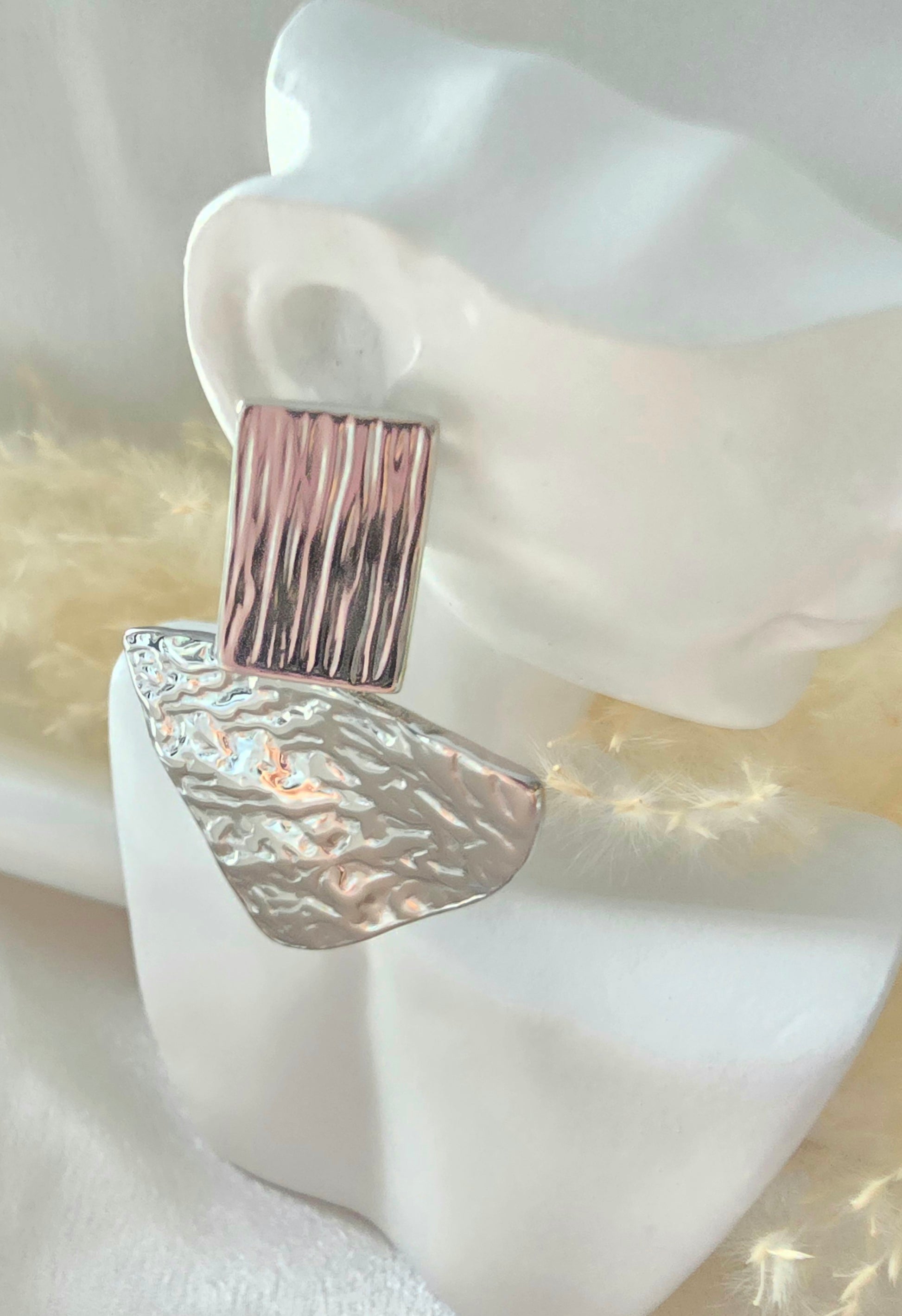 Boucles d'oreilles Jessi - Puces Géométriques Graphiques Acier Inoxydable Or et Ame Bijoux