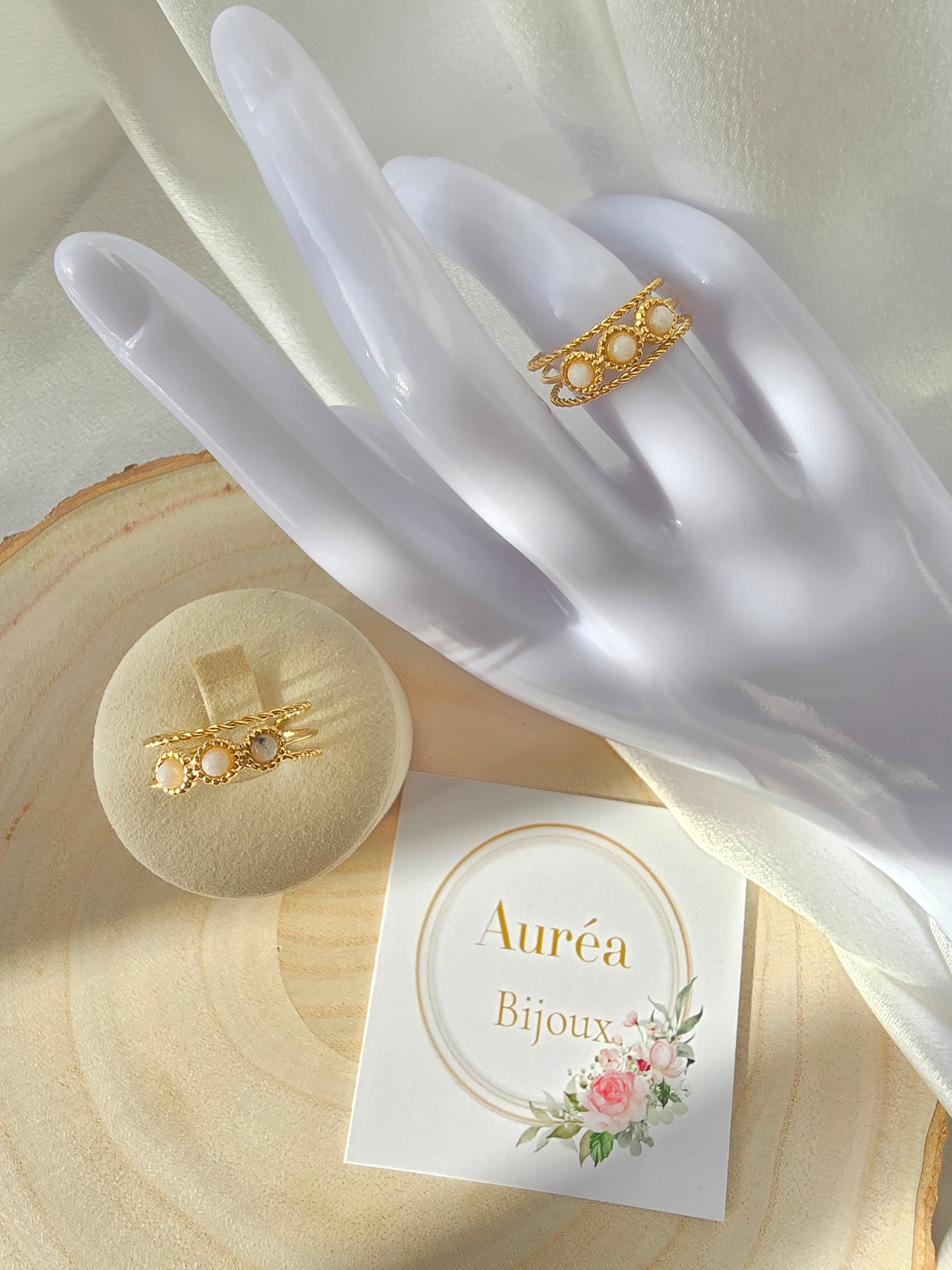 Bague LISE- Triple Rang Howlite - Pierre Naturelle | Or et Ame Bijoux