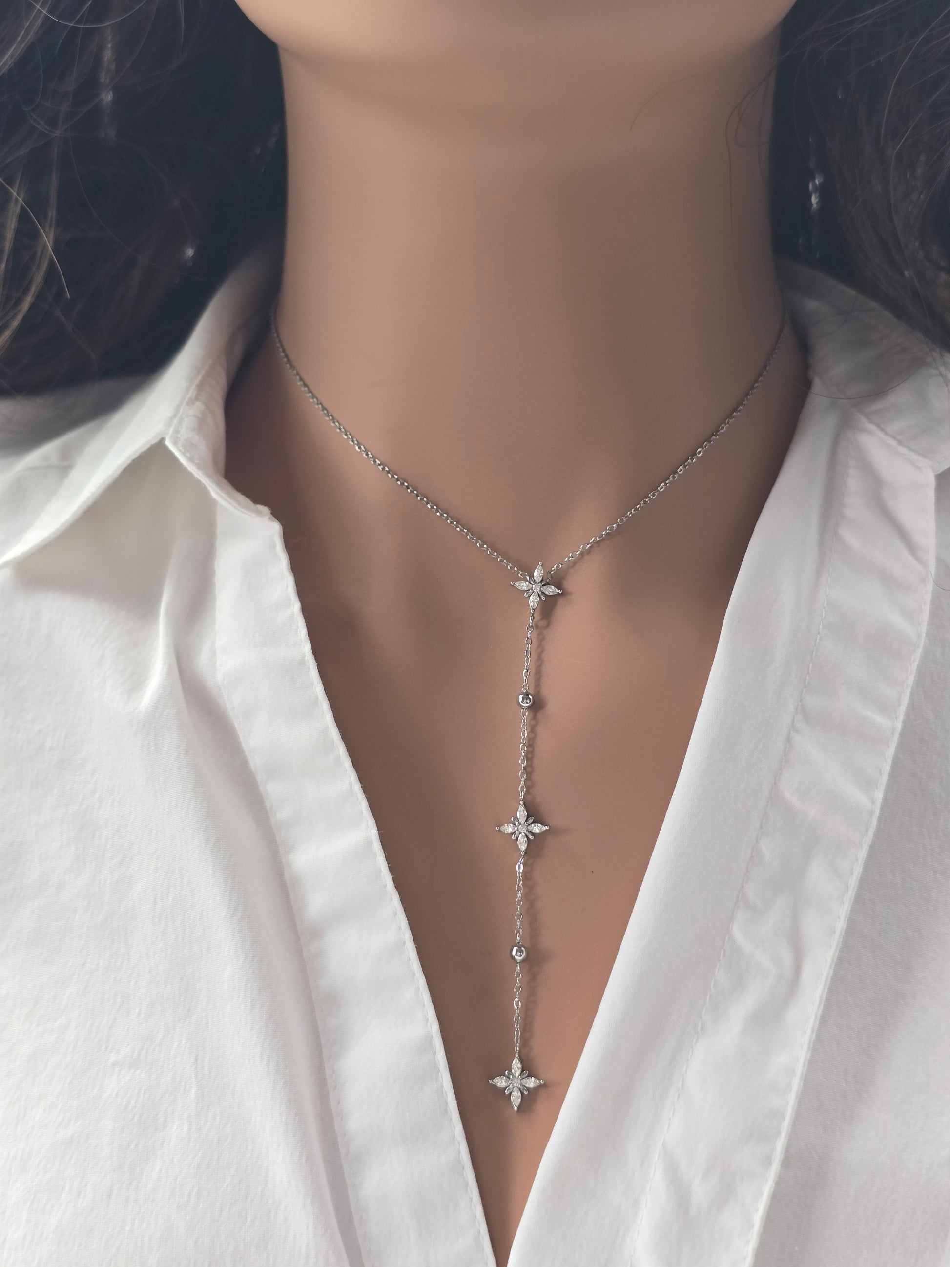 Collier Fiby - Chaîne Y Étoiles Scintillantes Doré - Acier Inoxydable | Or et Âme
