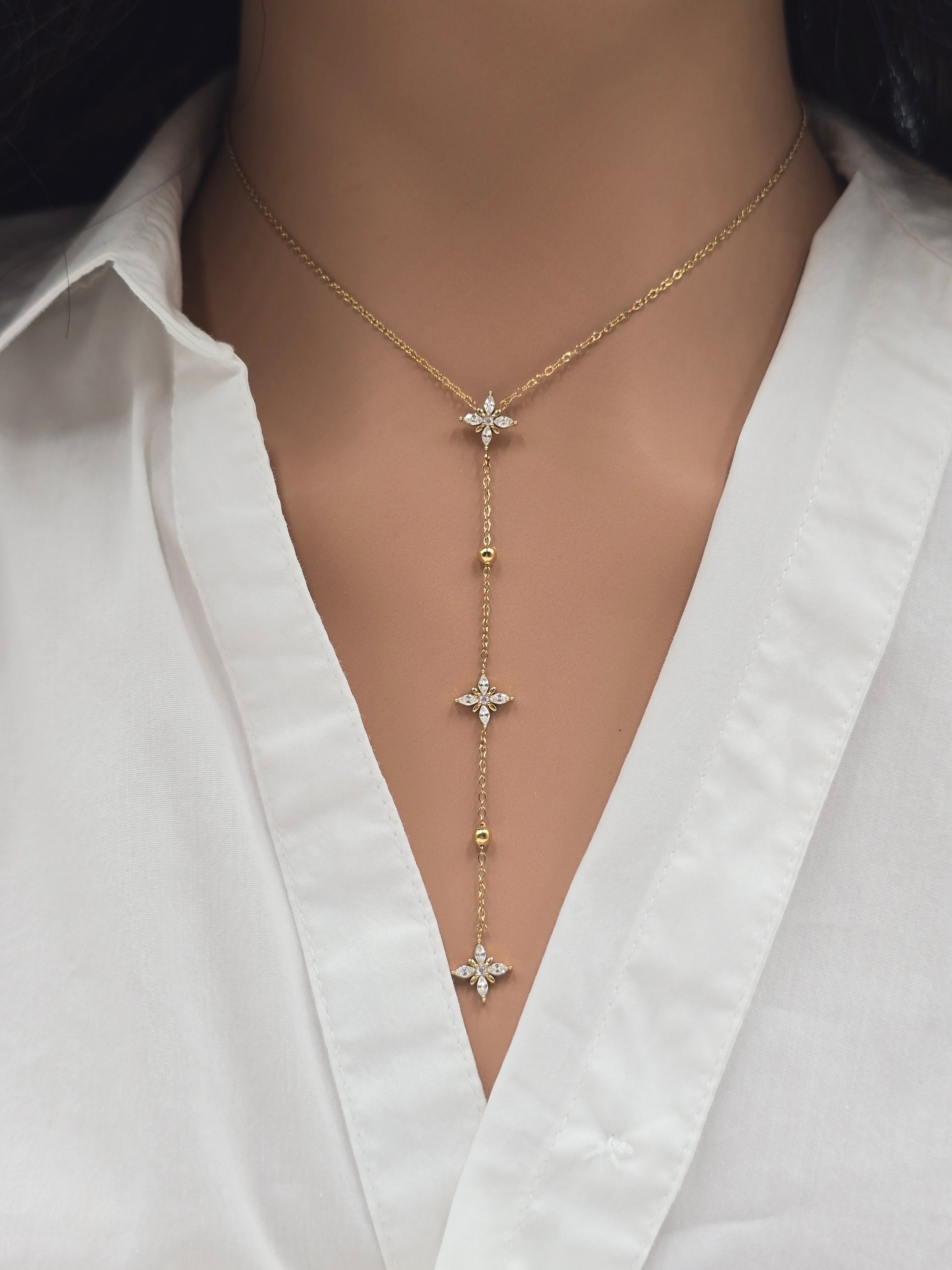Collier Fiby - Chaîne Y Étoiles Scintillantes Doré - Acier Inoxydable | Or et Âme