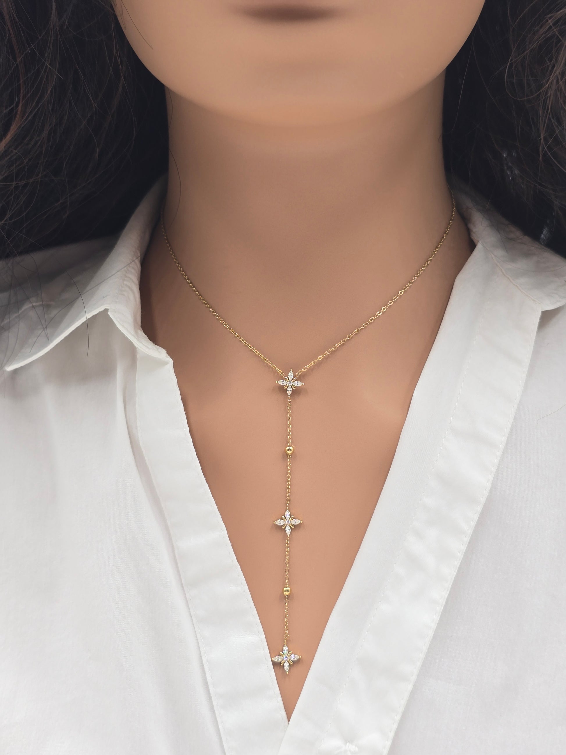 Collier Fiby - Chaîne Y Étoiles Scintillantes Doré - Acier Inoxydable | Or et Âme