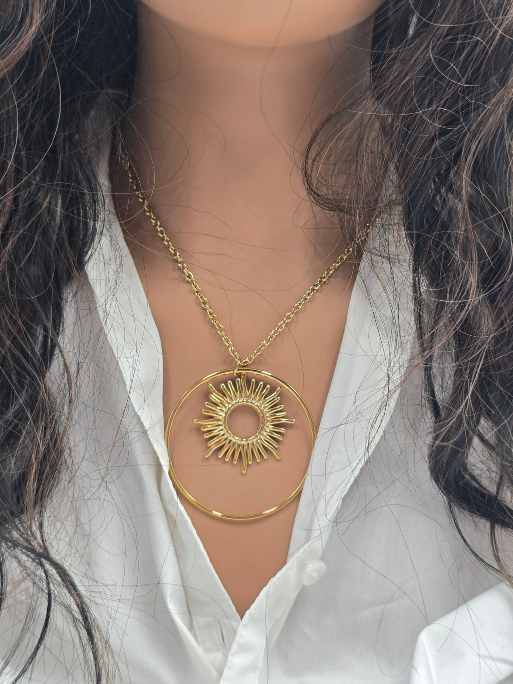 Collier Sautoir Gina - Soleil Doré - Acier Inoxydable | Or et Âme Bijoux