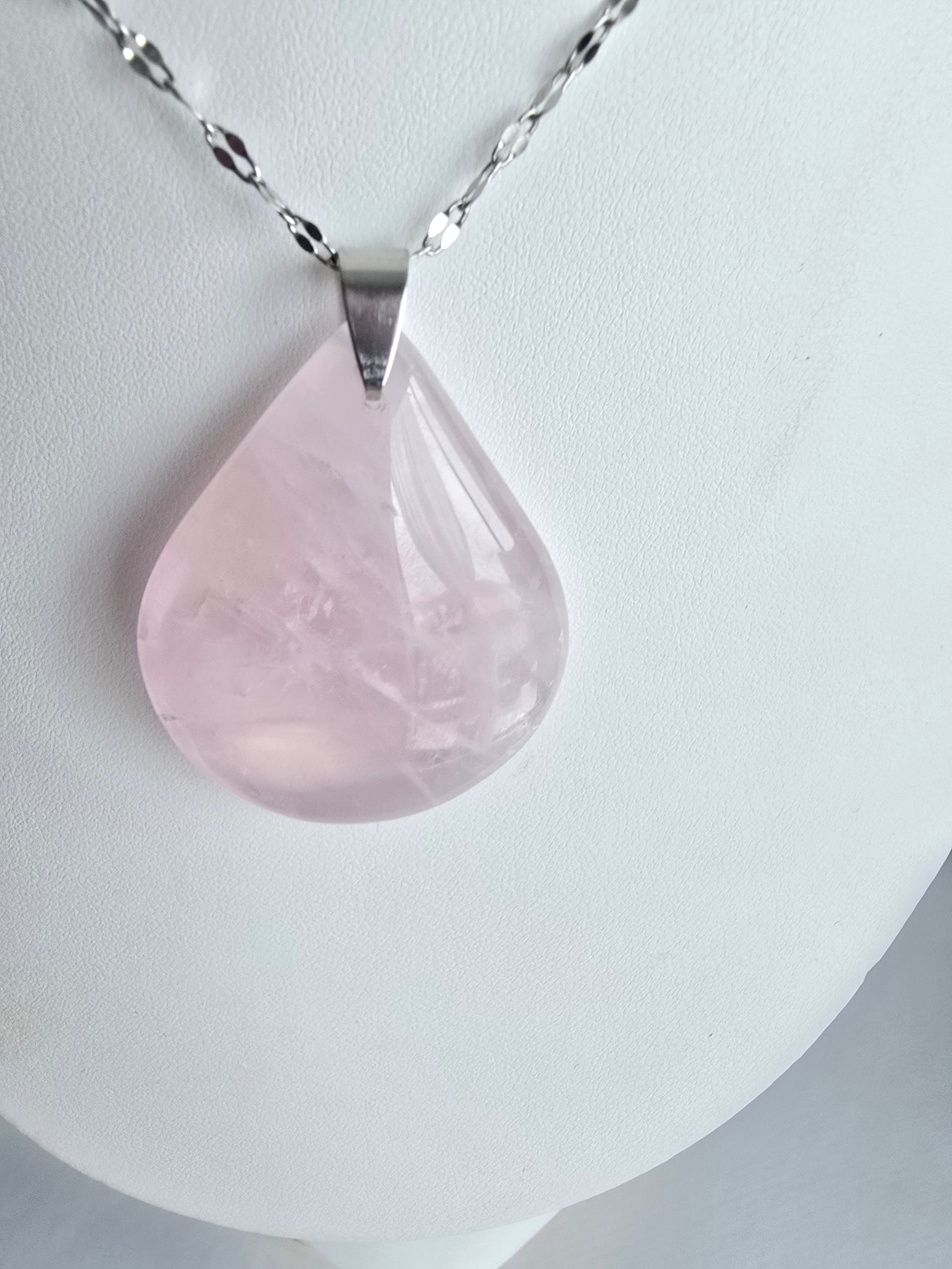 Pendentif Goutte Quartz Rose - Pierre d'Amour & Douceur | Or et Âme Bijoux