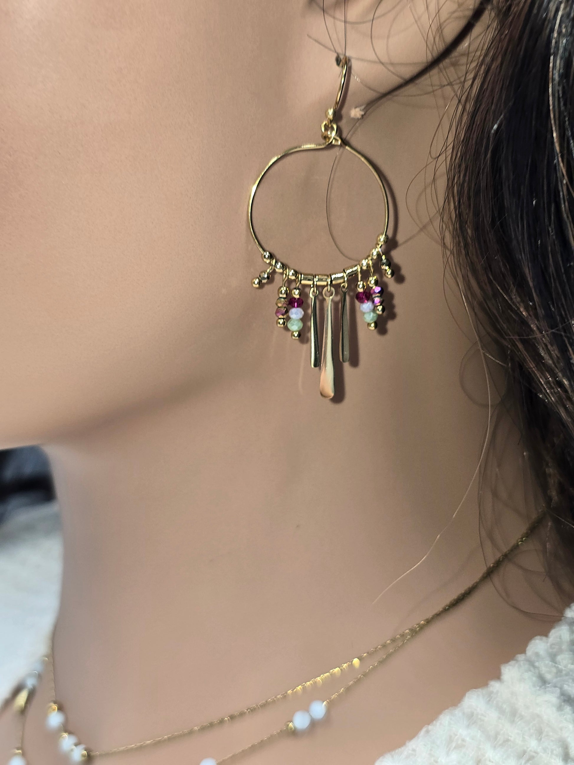 Boucles d'Oreilles Créoles LESLI Cristaux Multicolor Doré | Or et Âme Bijoux