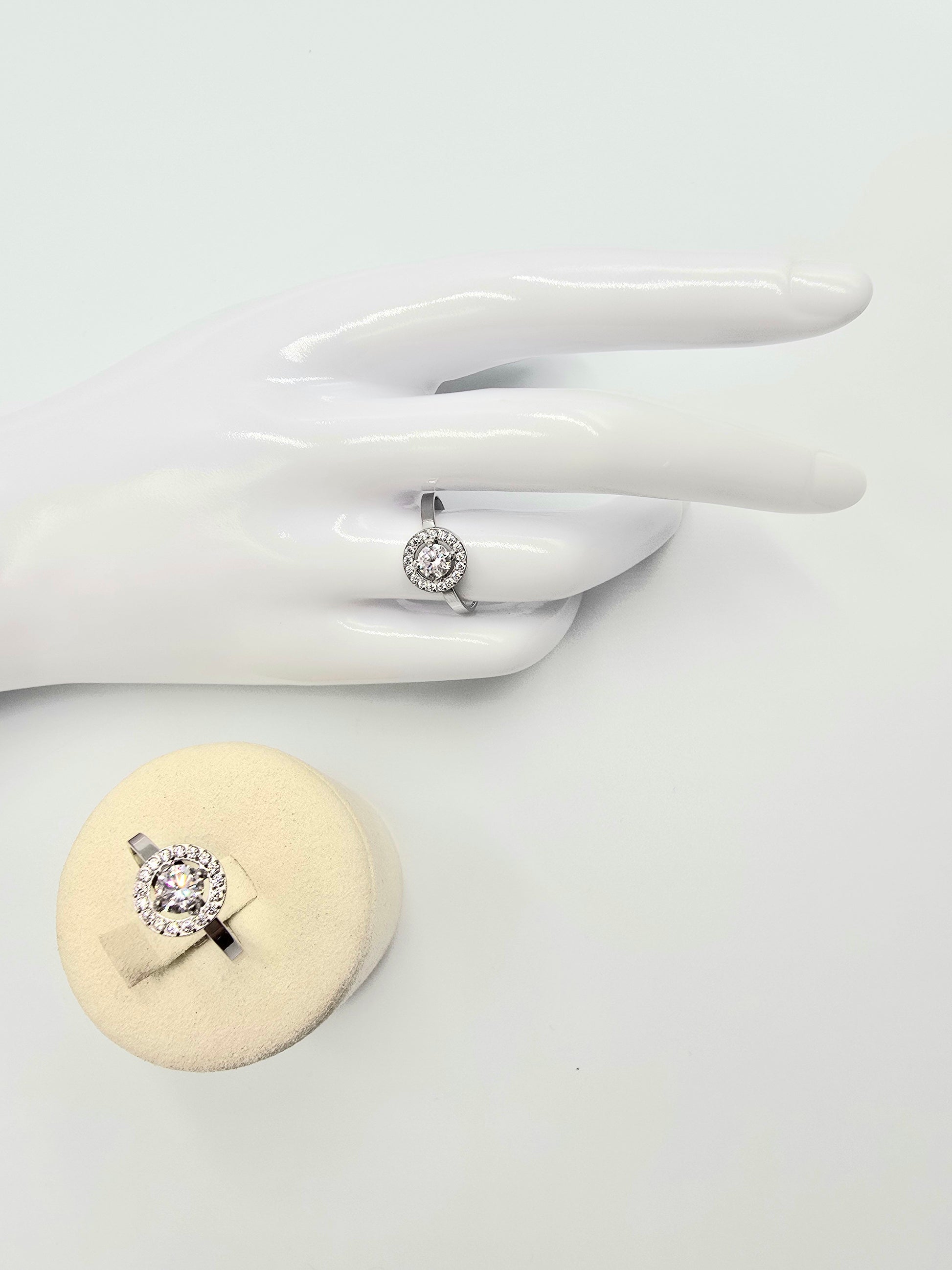 Bague Chloé - Solitaire Halo Acier Inoxydable & Cristaux