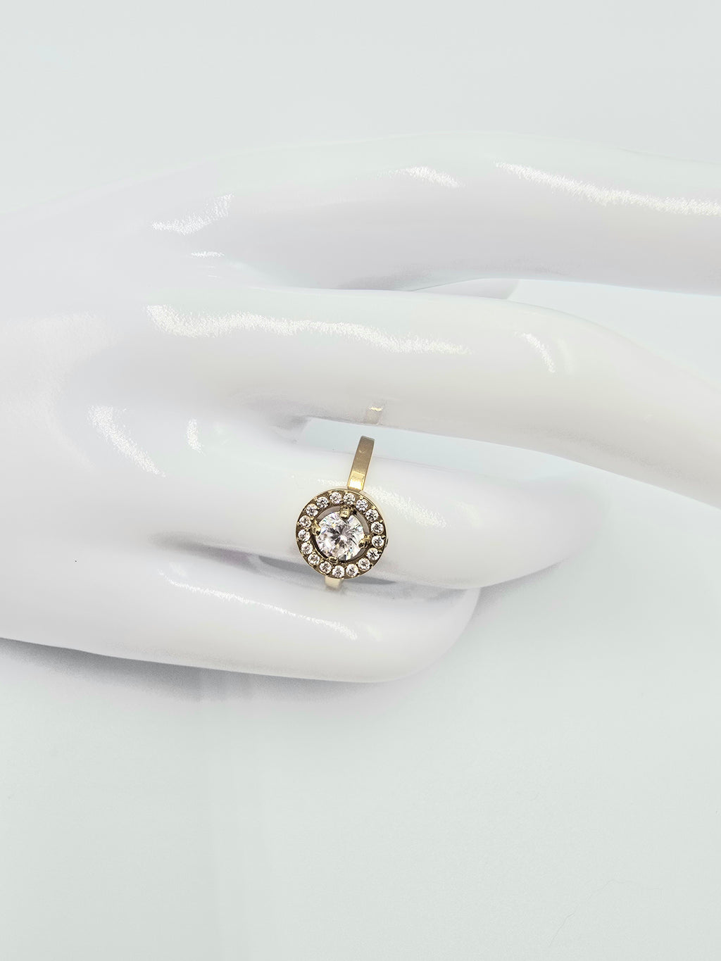 Bague Chloé - Solitaire Halo Acier Inoxydable & Cristaux