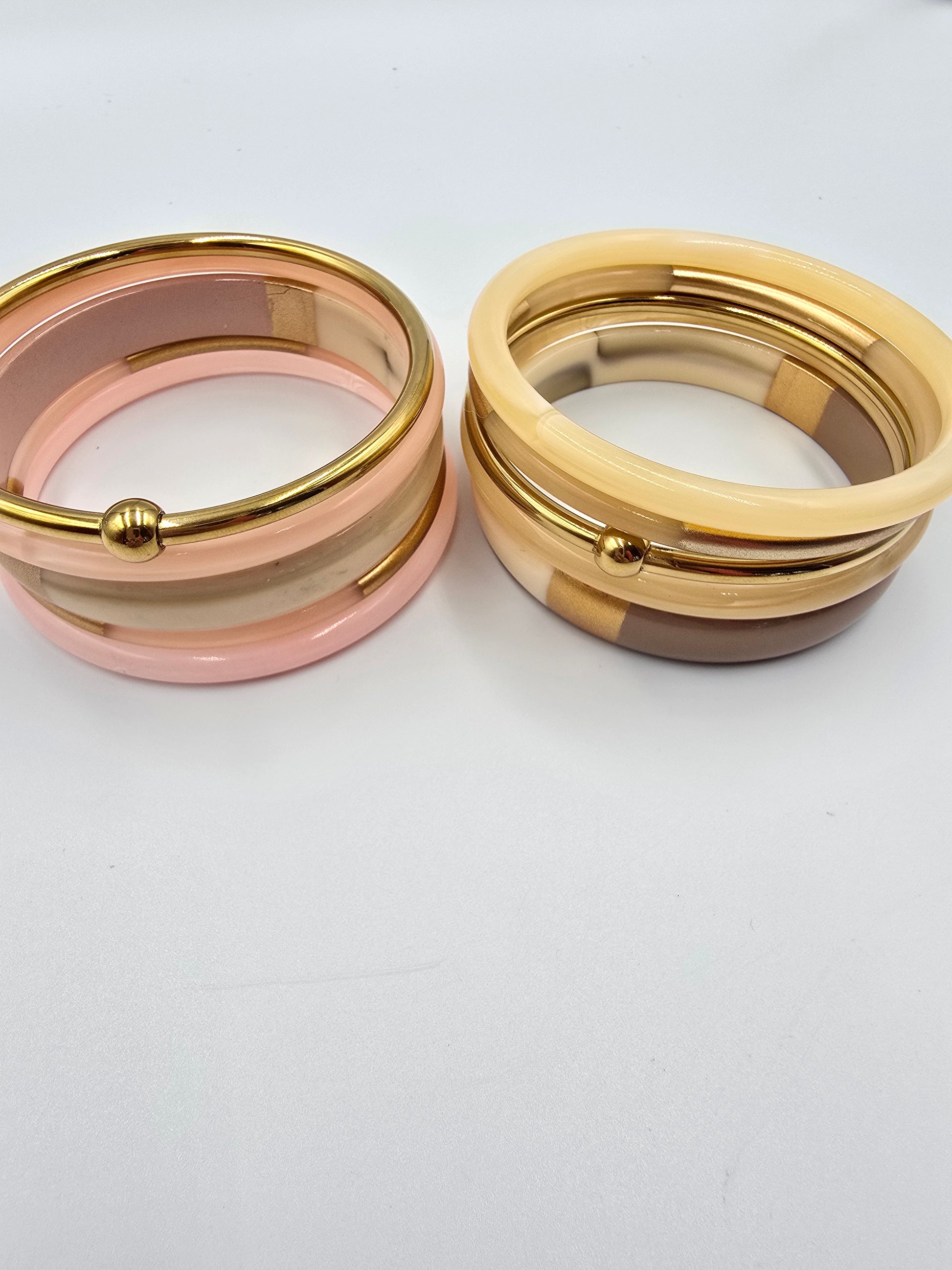 Bracelet BIANCA - Jonc Résine & Lune Dorée - Rose Doux ou Beige Doré