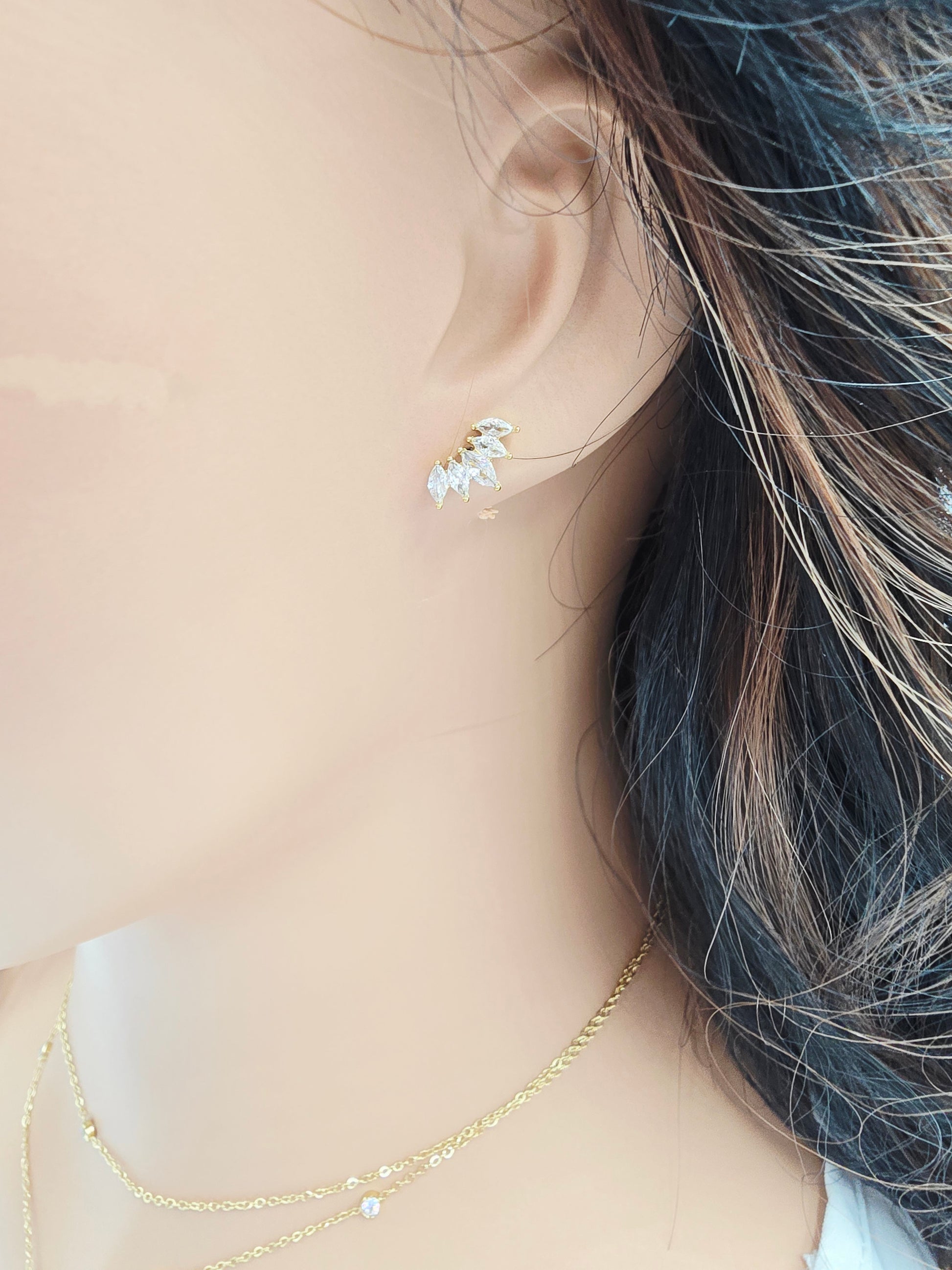 Boucles d'oreilles Victoria – Clous Fleur Strass Dorés