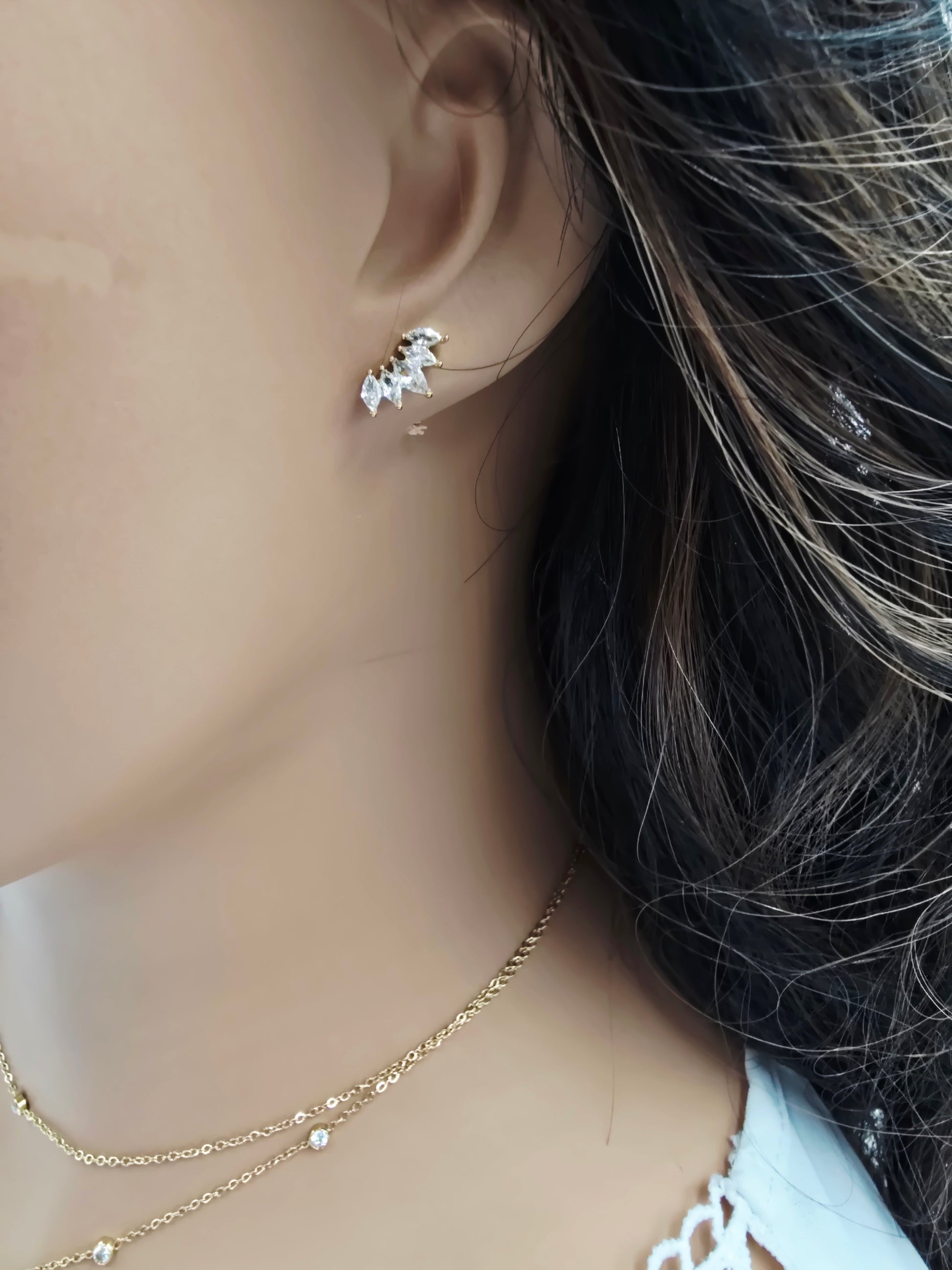 Boucles d'oreilles Victoria – Clous Fleur Strass Dorés