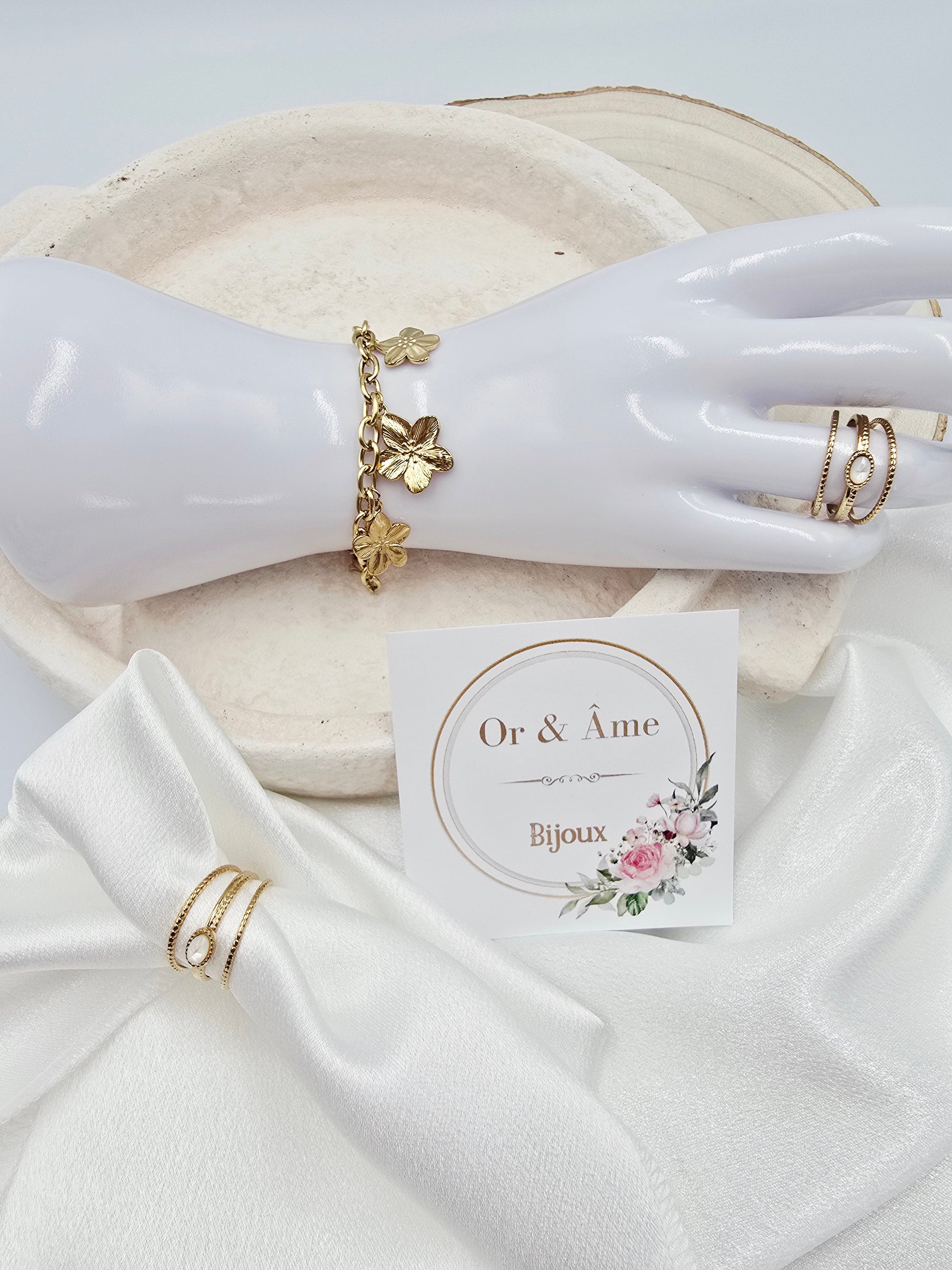 Bracelet Flora – Chaîne Pampilles Fleurs Sculptées- doré ou argenté
