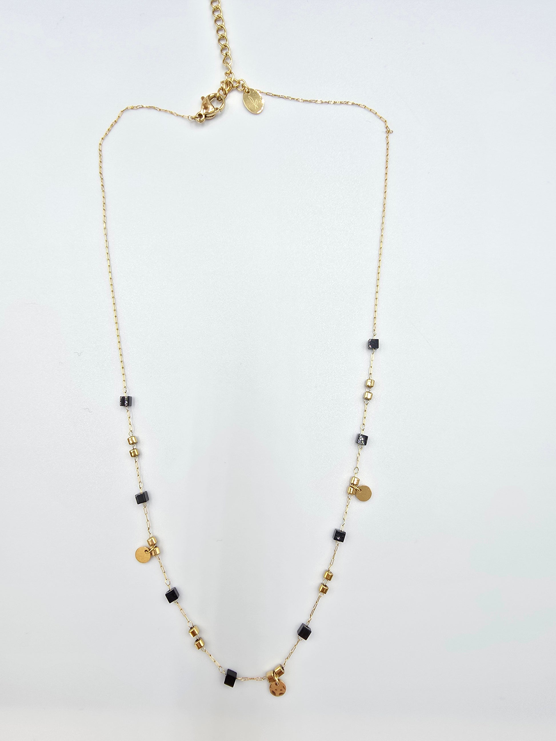 Collier BETTY | Perles Naturelles Tourmaline ou Onyx | Pampilles Dorées | Acier Inoxydable | Or et Âme Bijoux