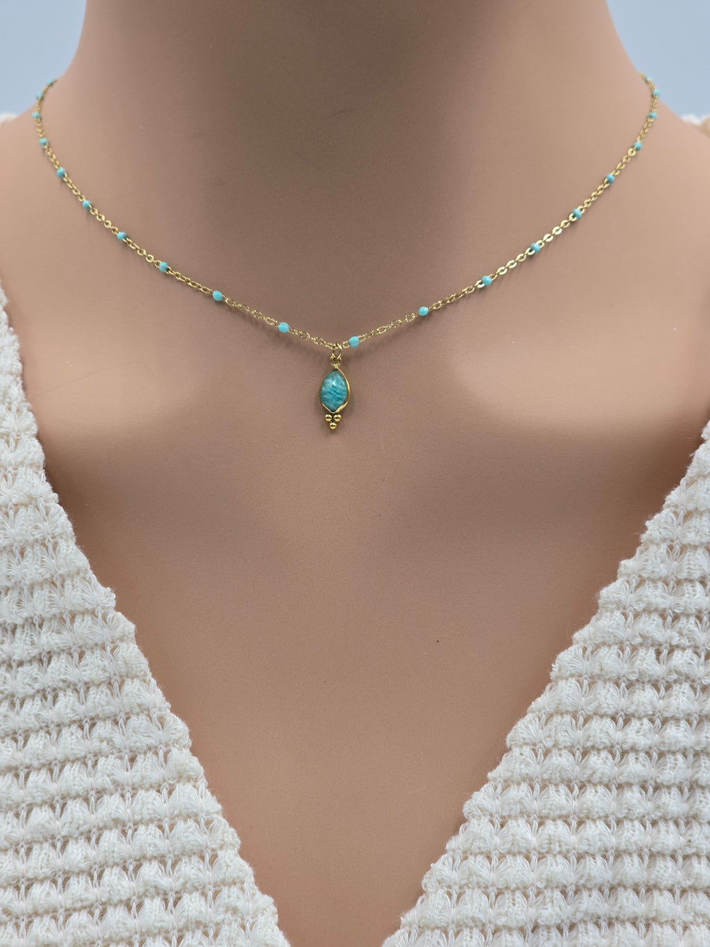 Collier ESTELINE – Agate Blanche, Amazonite, Labradorite ou Améthyste