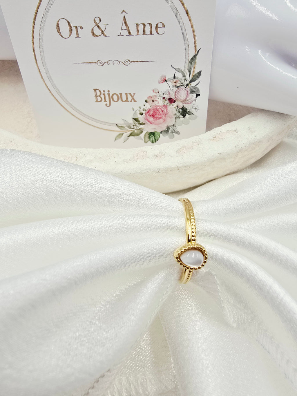 Bague SANDRA – Nacre, Améthyste, Quartz Fraise ou Apatite