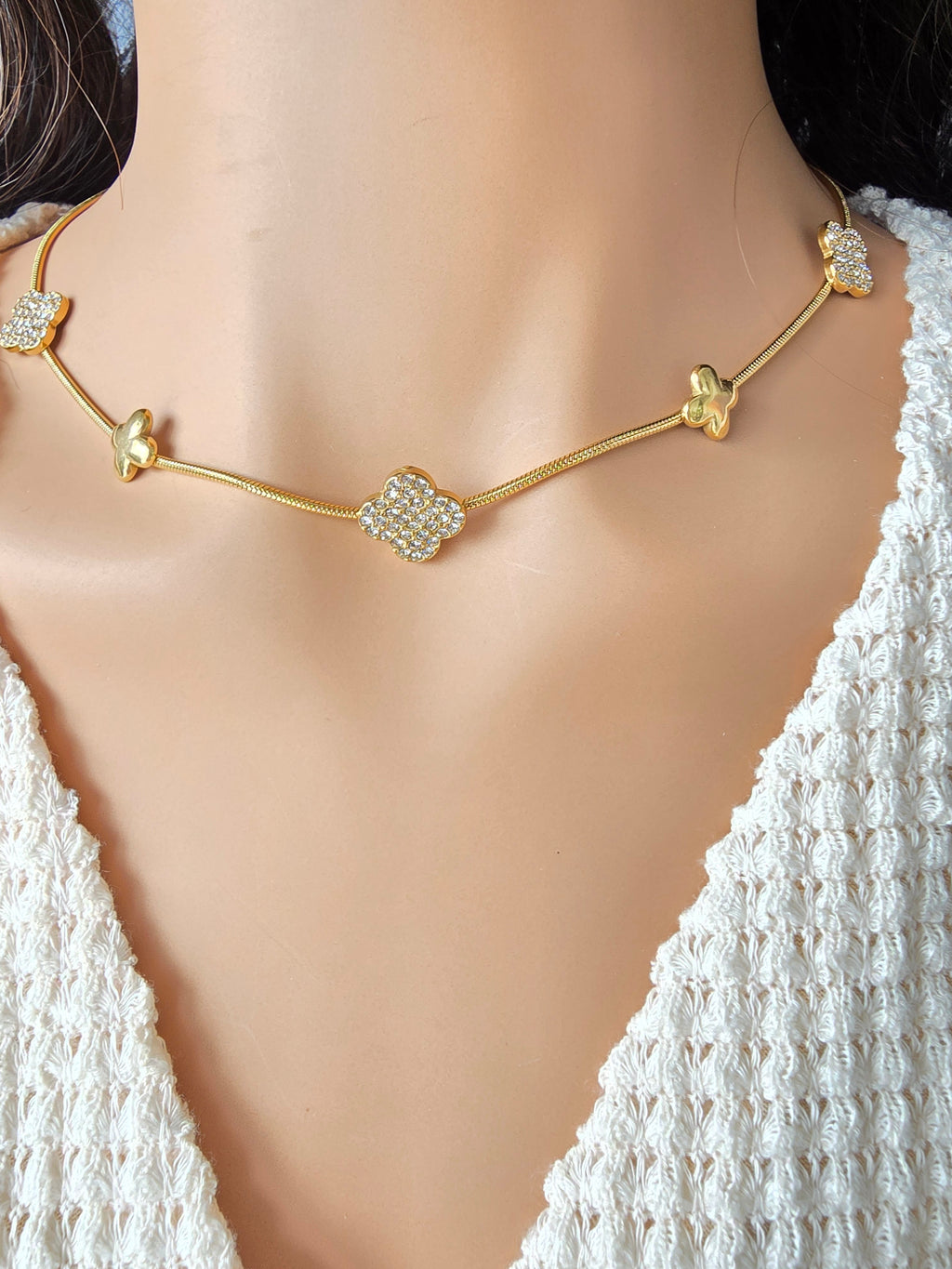 Collier MILA— Trèfles Pavés Dorés