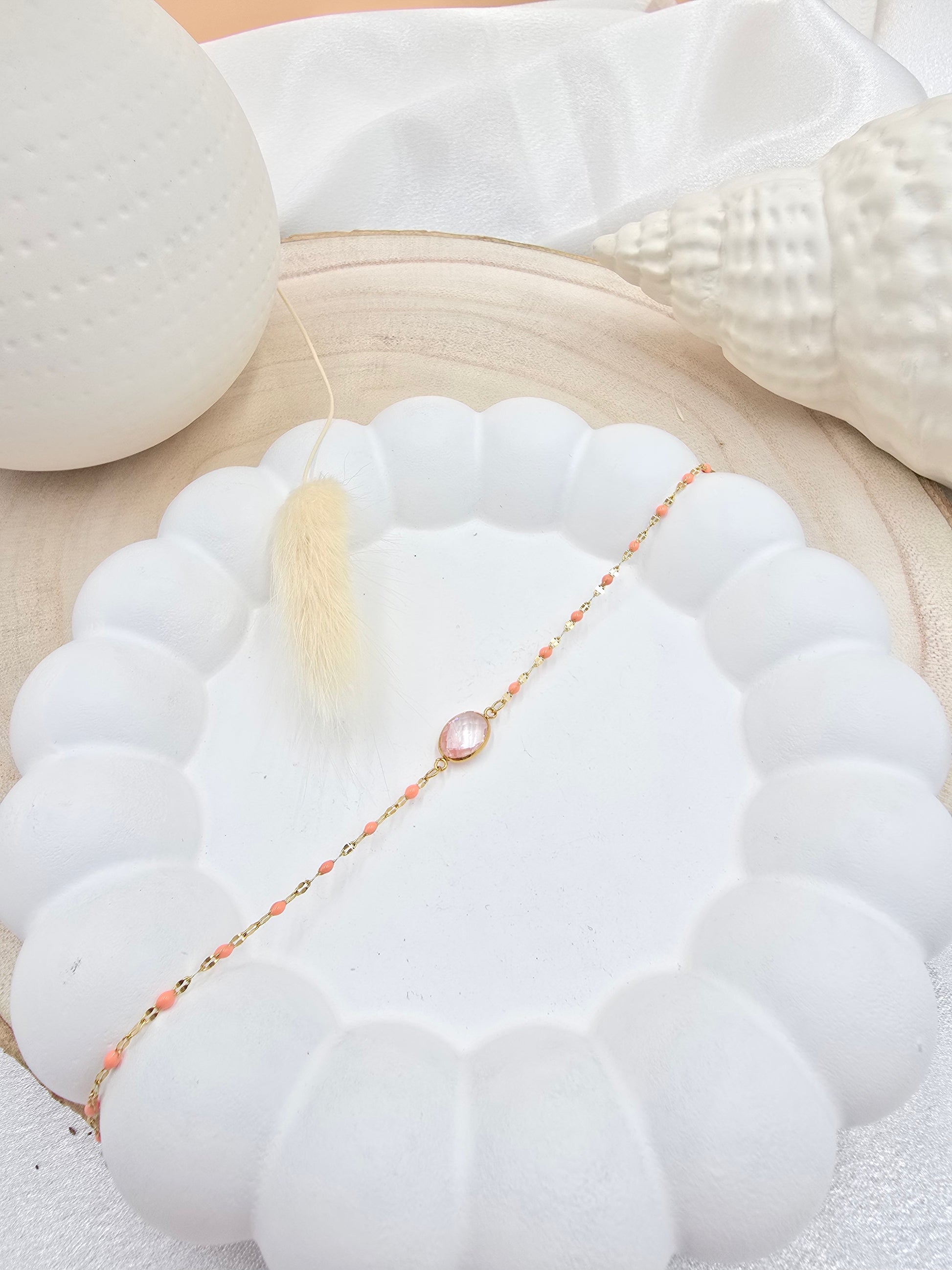 Bracelet ESTELINE | Maille Émail & Pendentif Pierre Naturelle Ovale | Or et Âme Bijoux