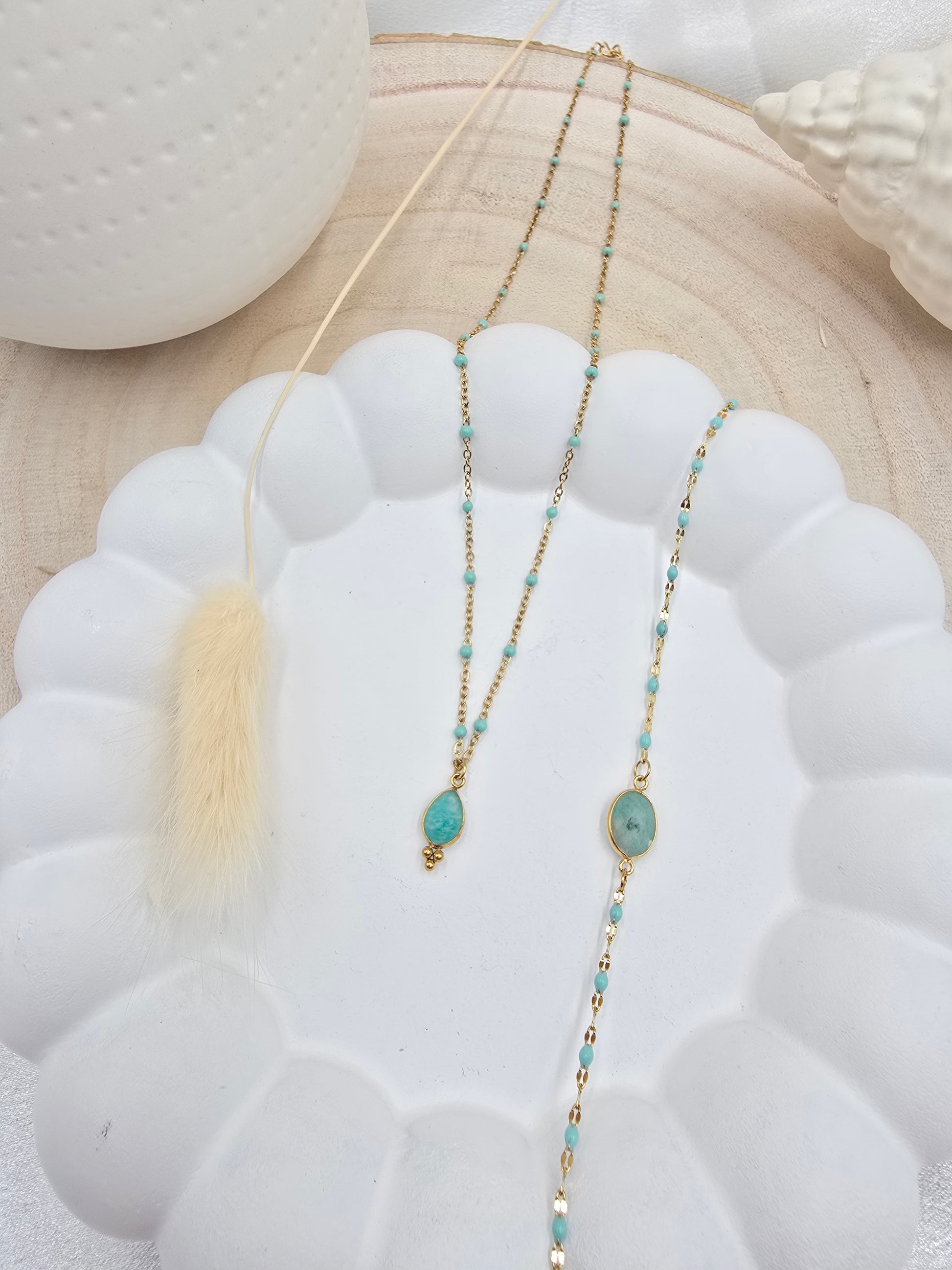 Bracelet ESTELINE | Maille Émail & Pendentif Pierre Naturelle Ovale | Or et Âme Bijoux