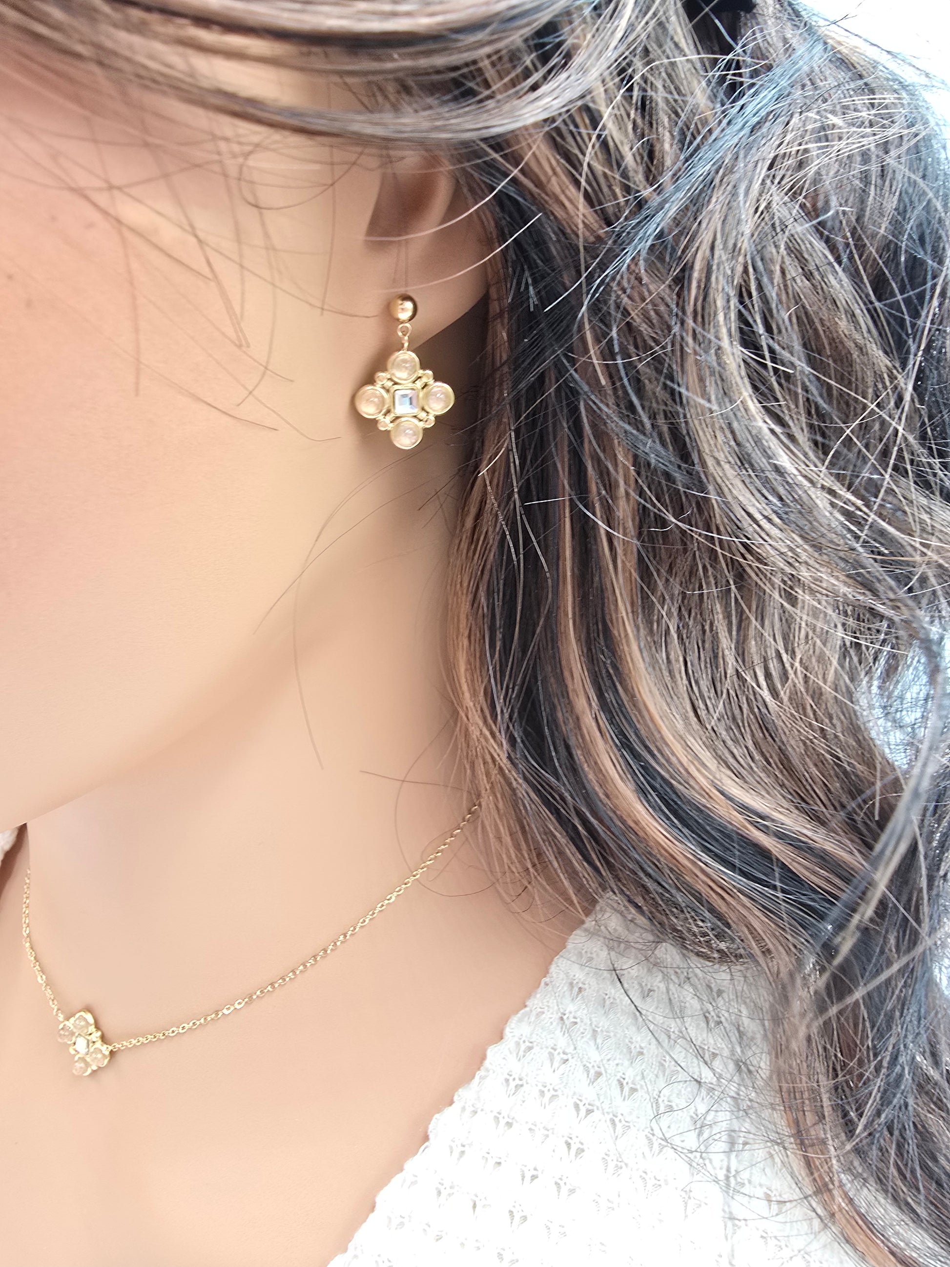 Boucles d'Oreilles Tedy – Pierres Naturelles