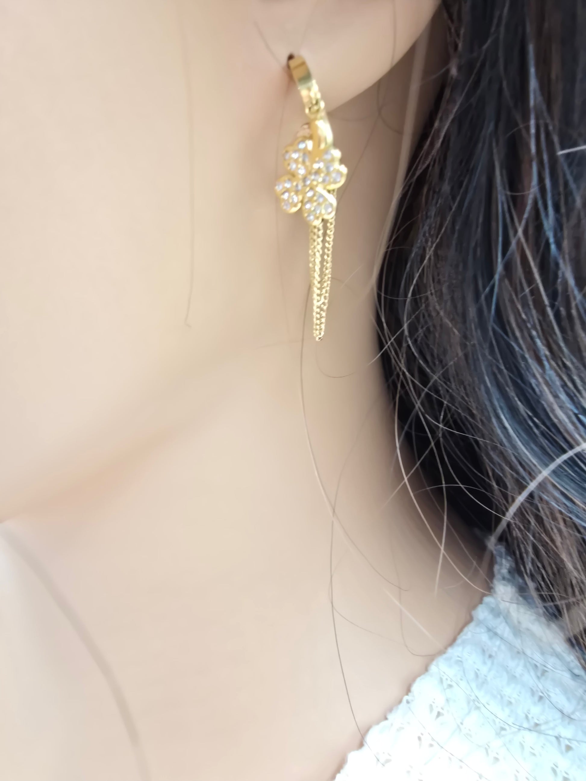 Boucles d'Oreilles ROXI | Zircones & Chaînes Pendantes | Or et Âme Bijoux