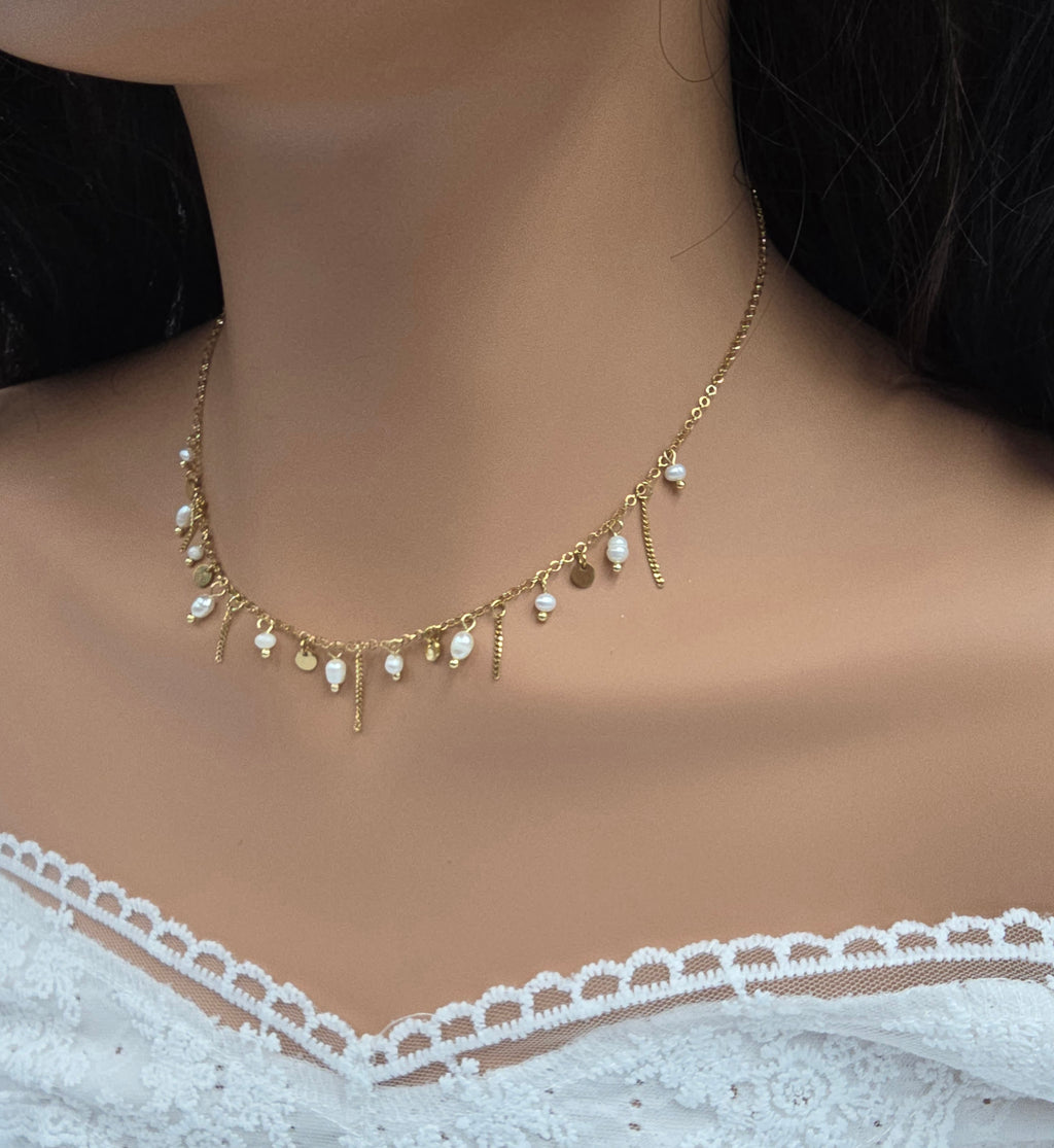 Collier Aline – Perles d'Eau Douce & Pampilles Dorées