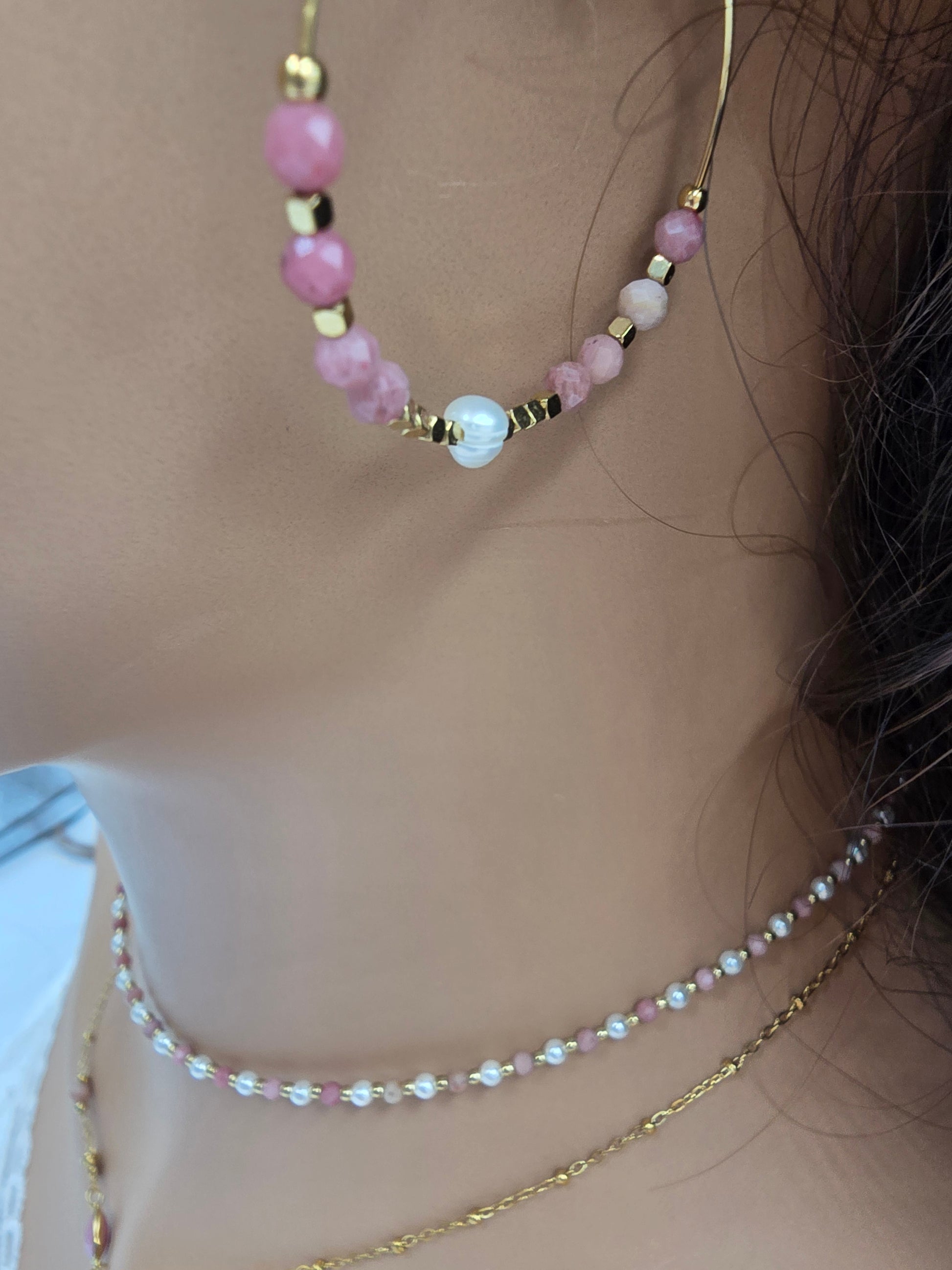 Créoles BOHEMIE – Agate Indienne, Rhodonite, Améthyste, Amazonite ou Agate Blanche & Perle d'Eau Douce