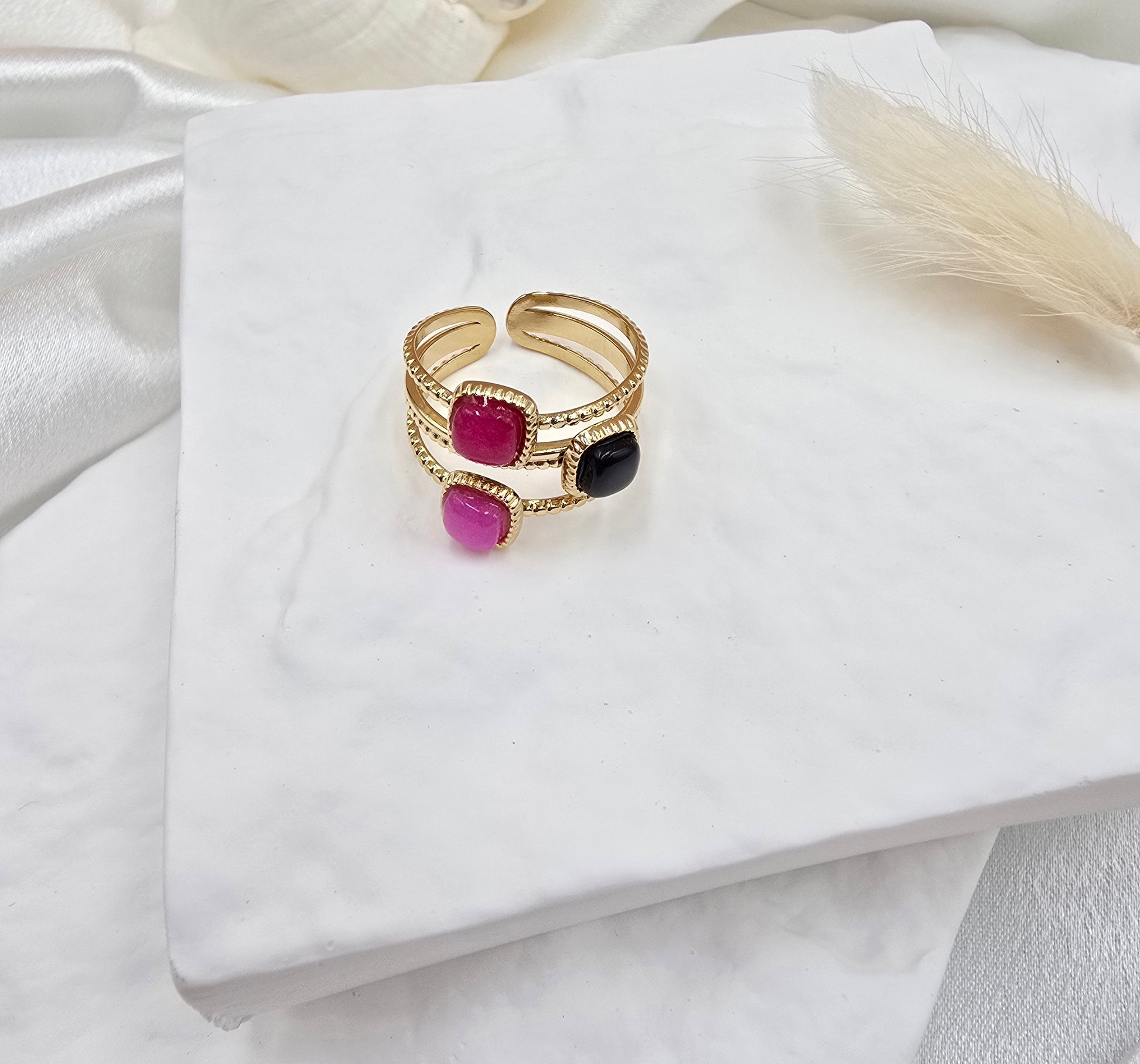 Bague Bali – Triple Anneau Milgrain & Tourmaline Colorée