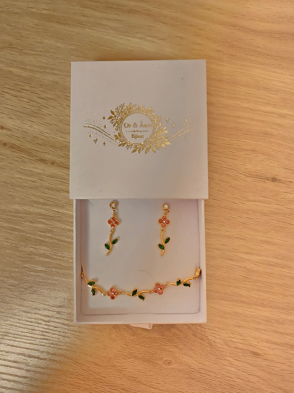 BROOKE – Boucles d’oreilles fleurs