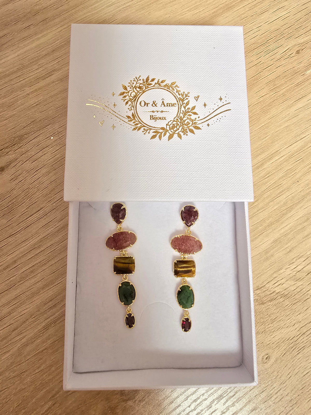 Boucles d’oreilles HANA – Tourmaline colorée et œil de tigre