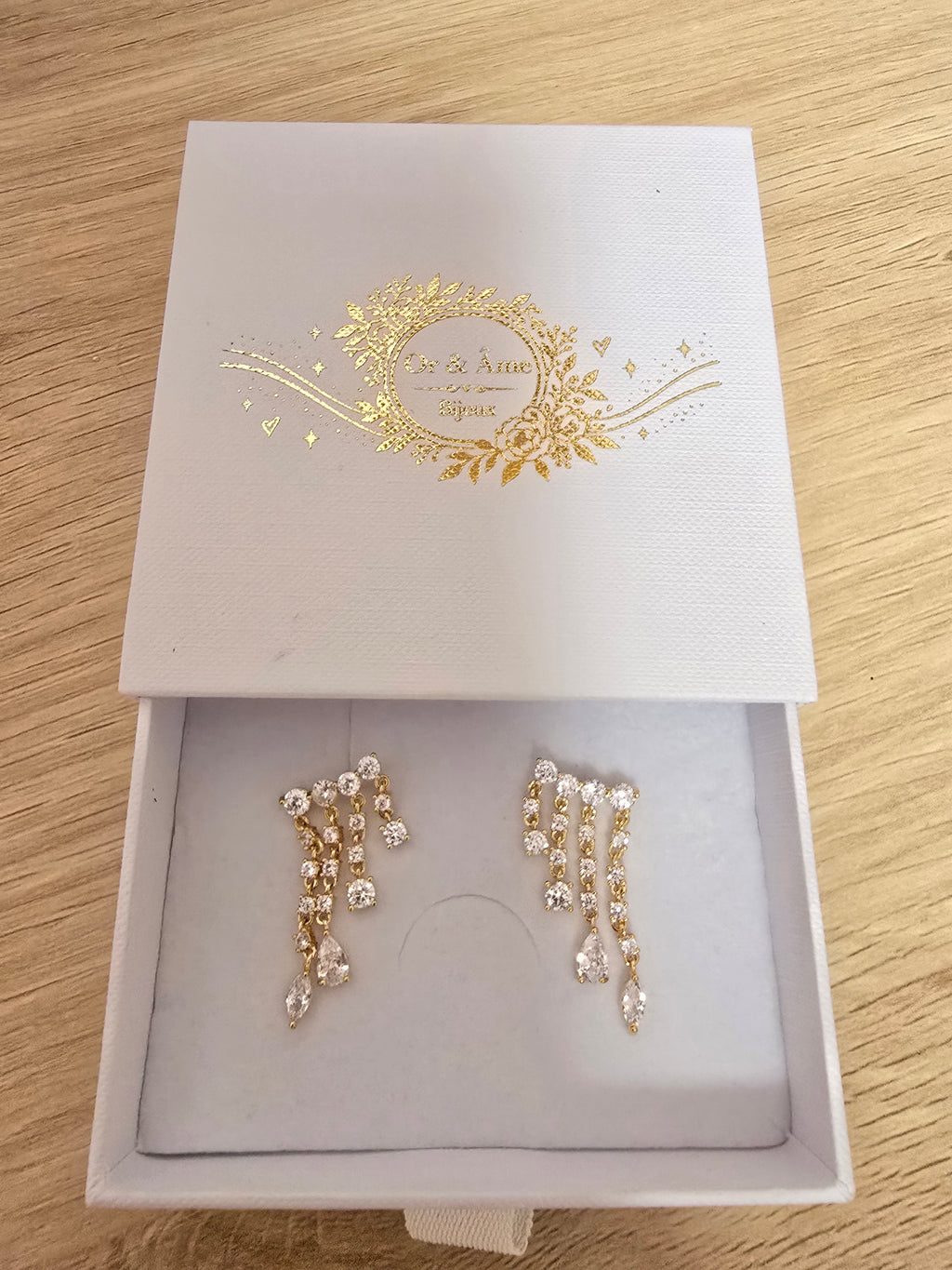 Boucles d’oreilles DIVA – Cascade de zircons