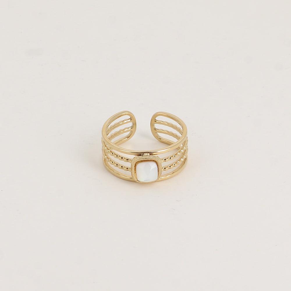 Bague Amaé – 4 Rangs & Pierre Naturelle Carrée