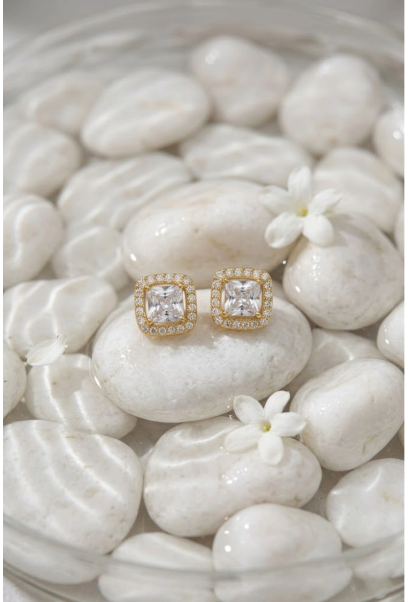 BO DARCY - Boucles d'oreilles Carré Zirconium