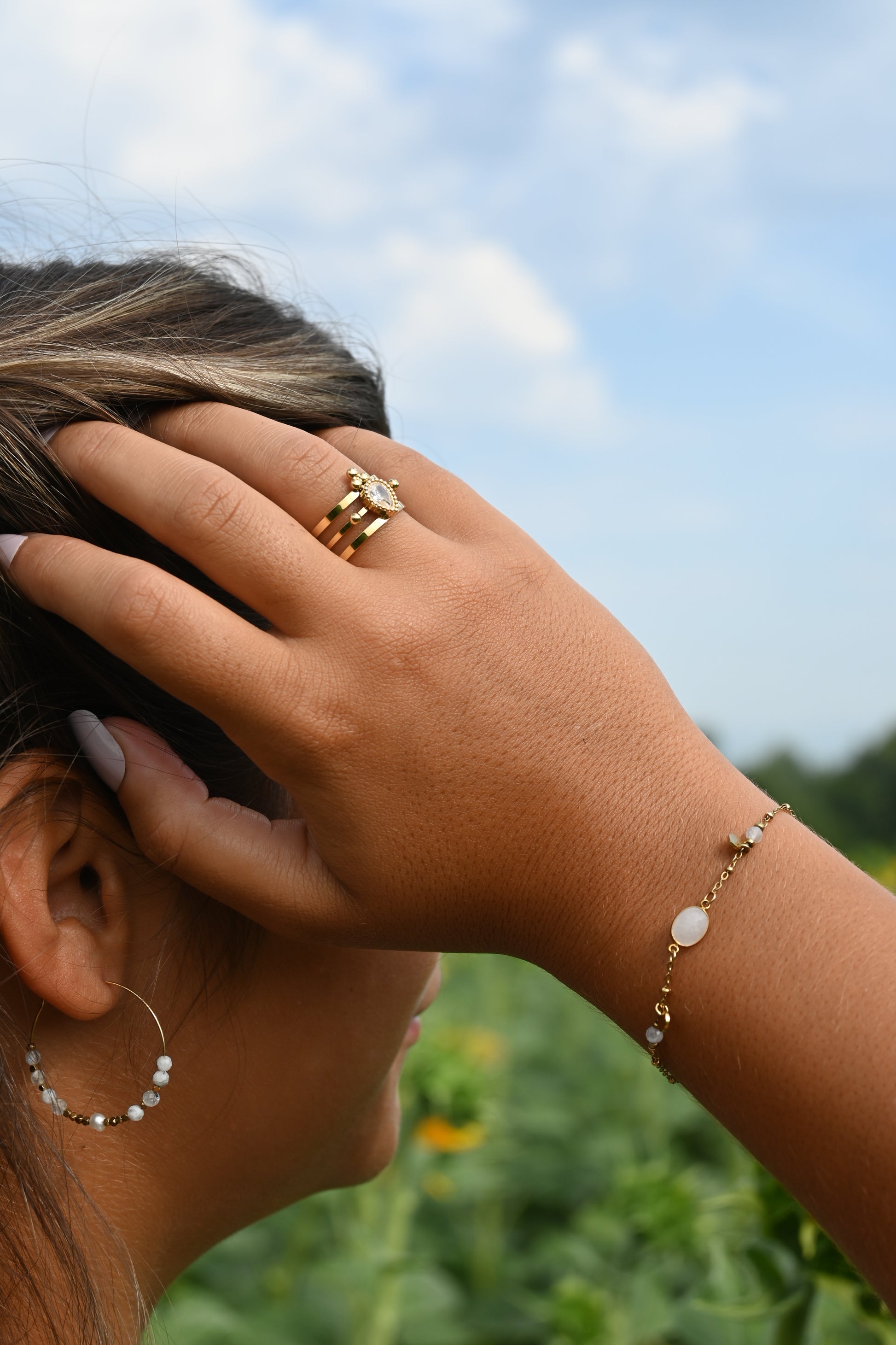 Bague Milan – Triple Anneau Doré & Cristal Goutte