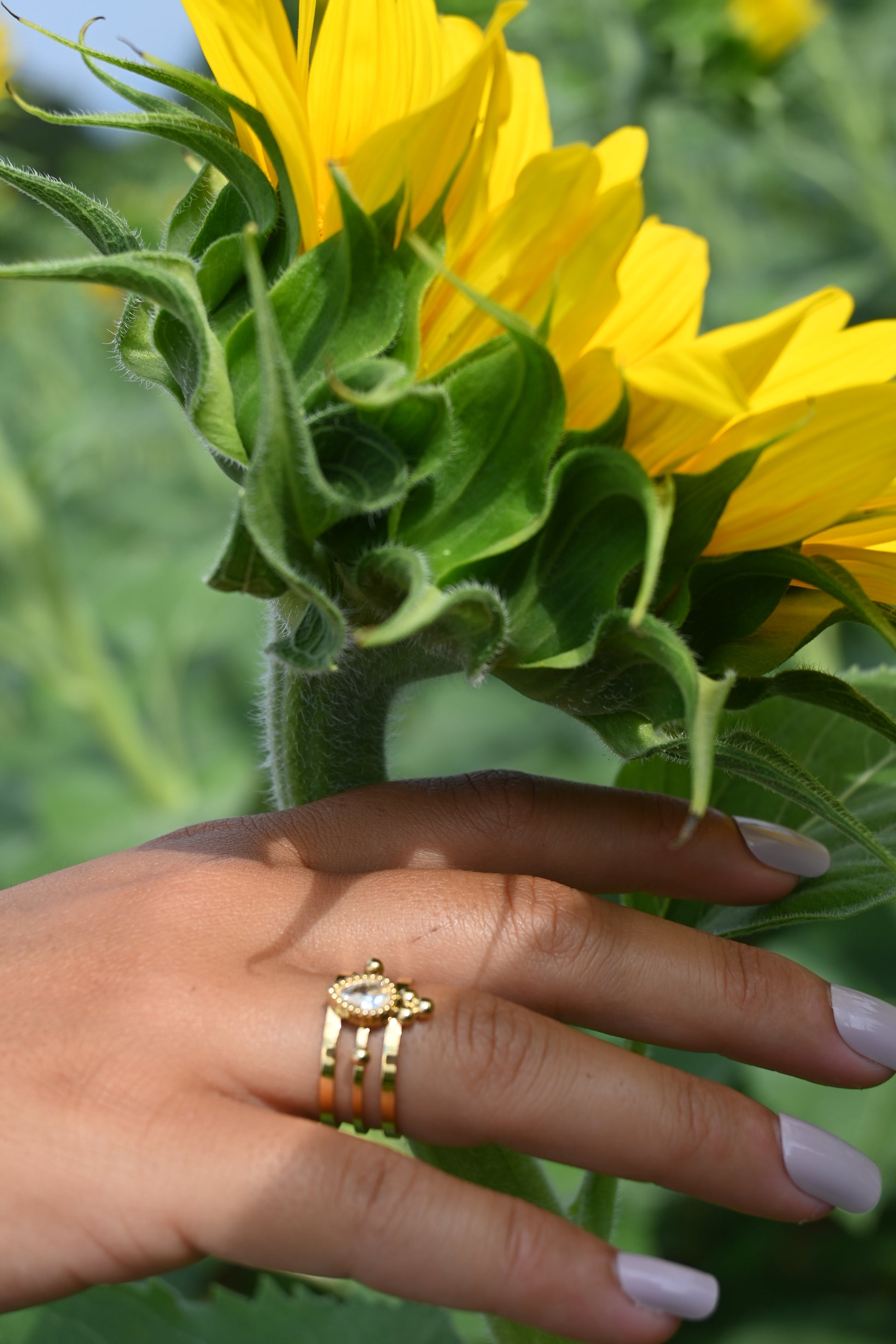 Bague Milan – Triple Anneau Doré & Cristal Goutte
