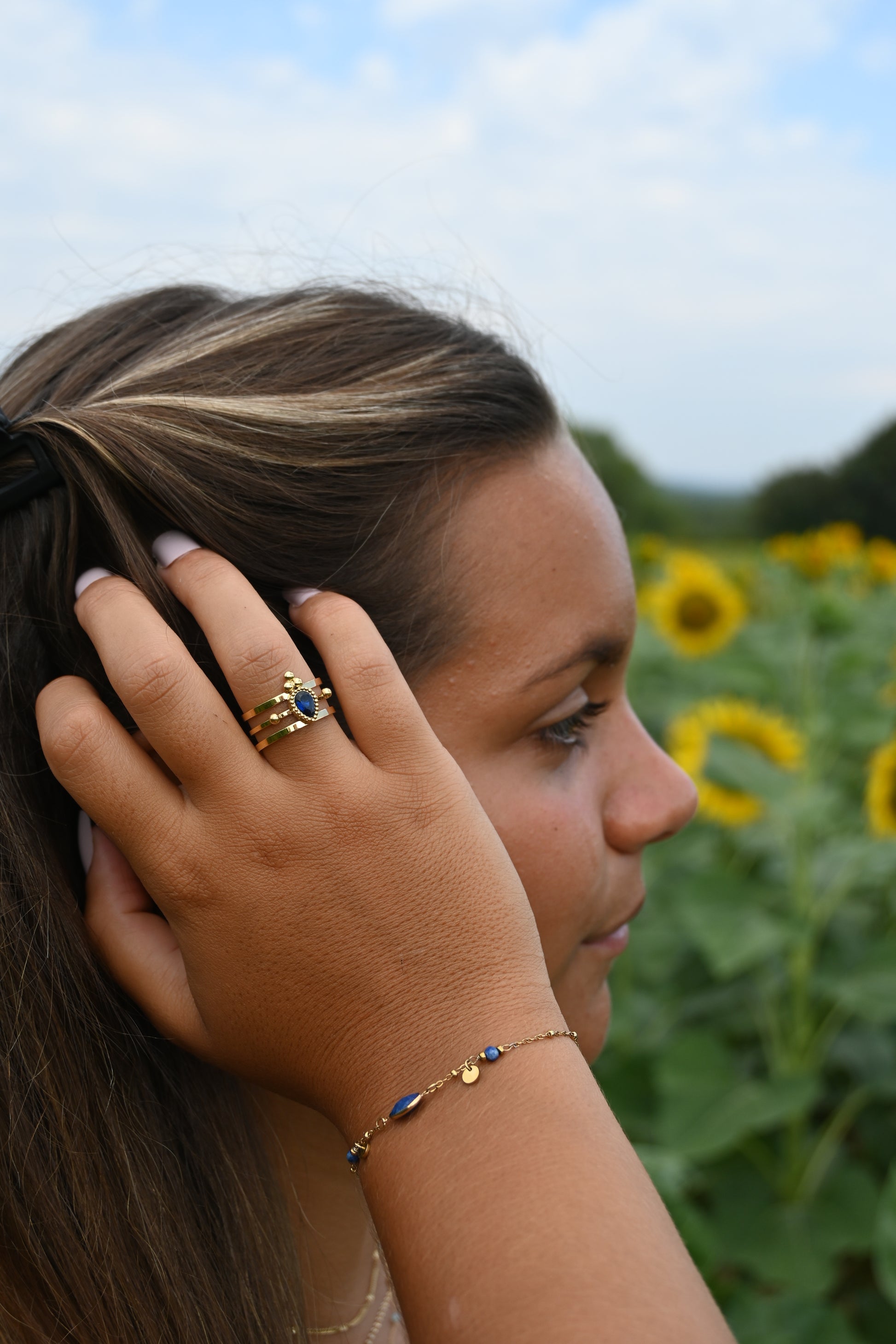 Bague Milan – Triple Anneau Doré & Cristal Goutte