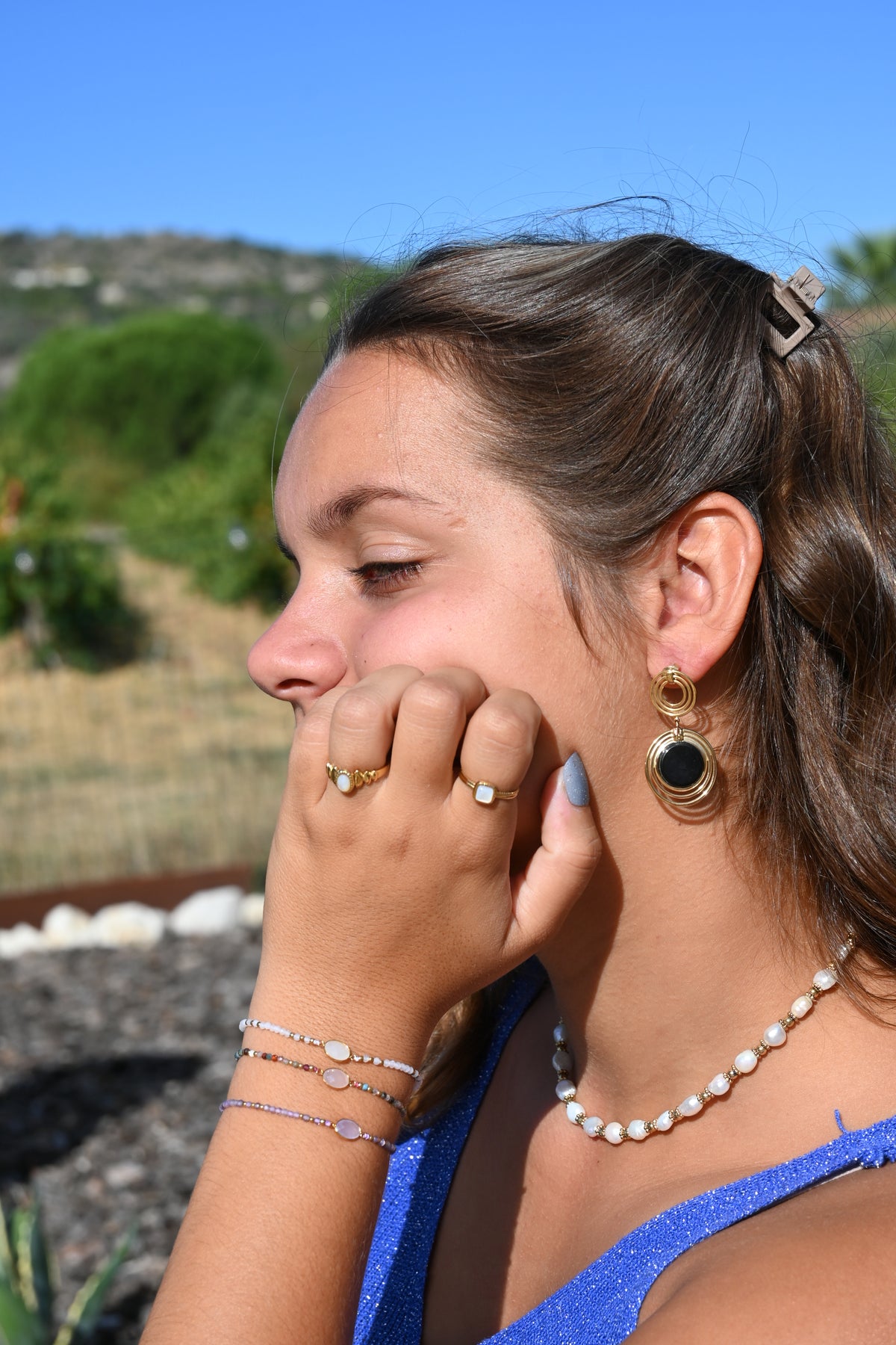 Bague Amaé – 4 Rangs & Pierre Naturelle Carrée