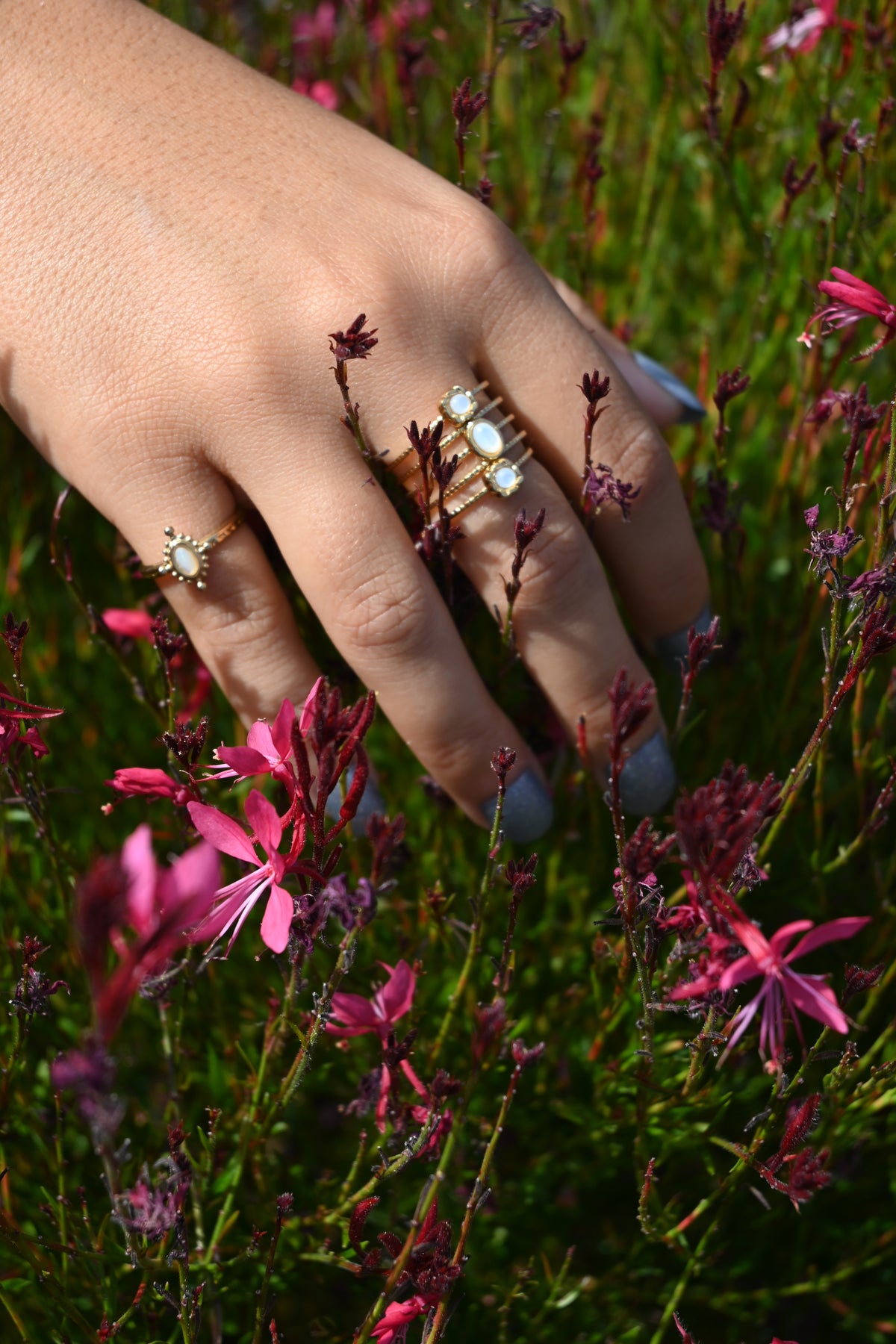 Bague Shiva – 5 Anneaux Martelés & Nacre