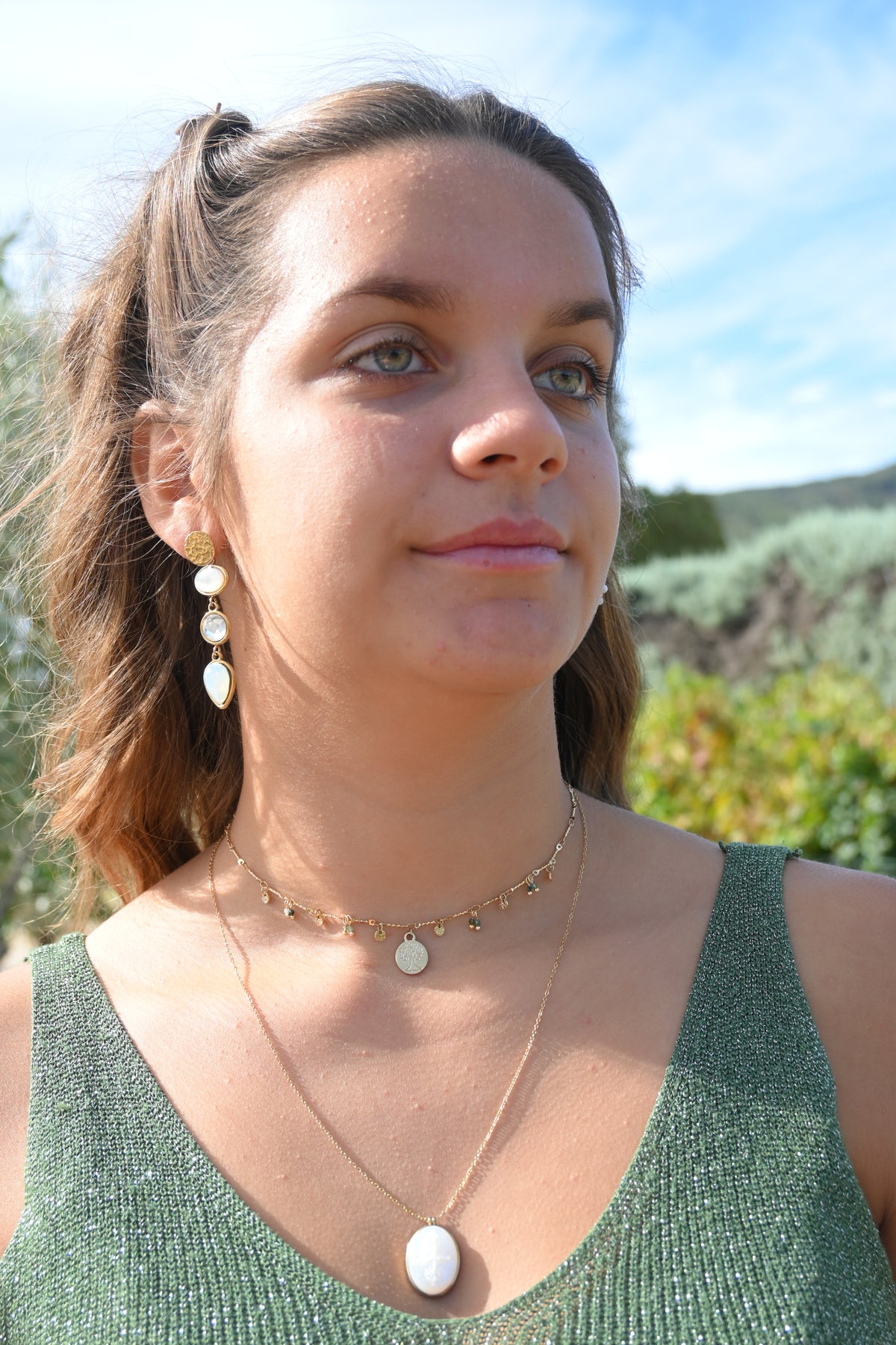 Collier Tessa – Turquoise Africaine & Arbre de Vie Doré