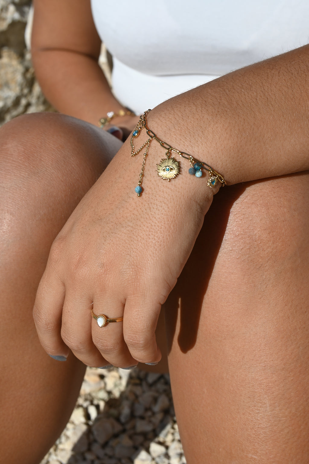 Bracelet Aïcha – Perle ou Sodalite & Pendentif Œil