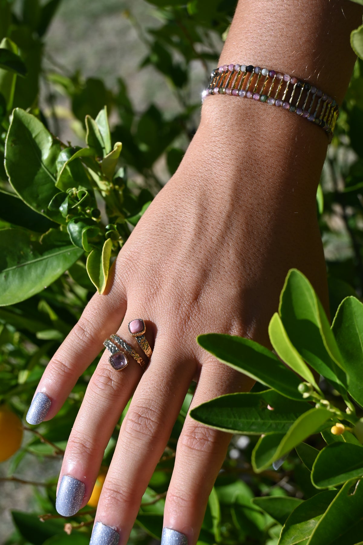 Bracelet Scarlette – Tourmaline Colorée & Acier Doré